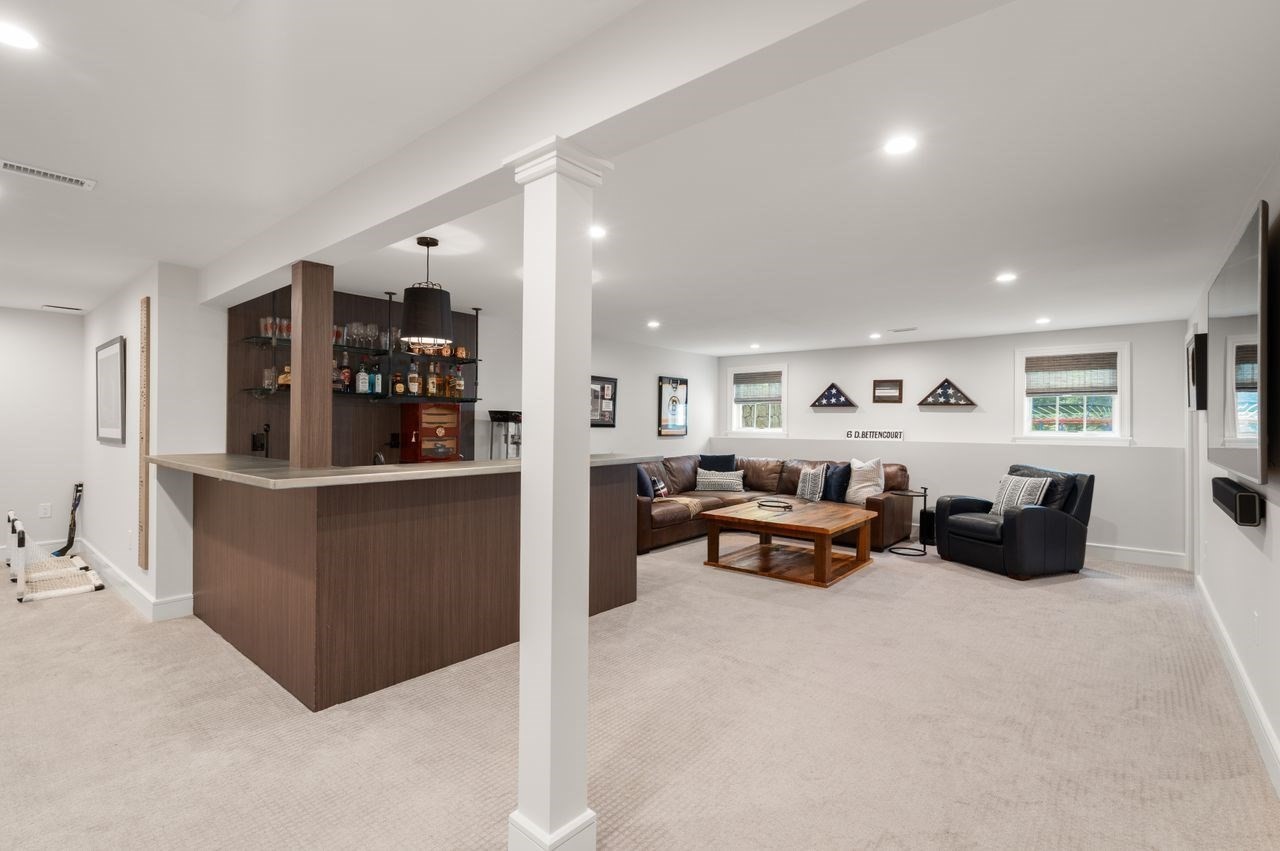 45 Longmeadow Rd