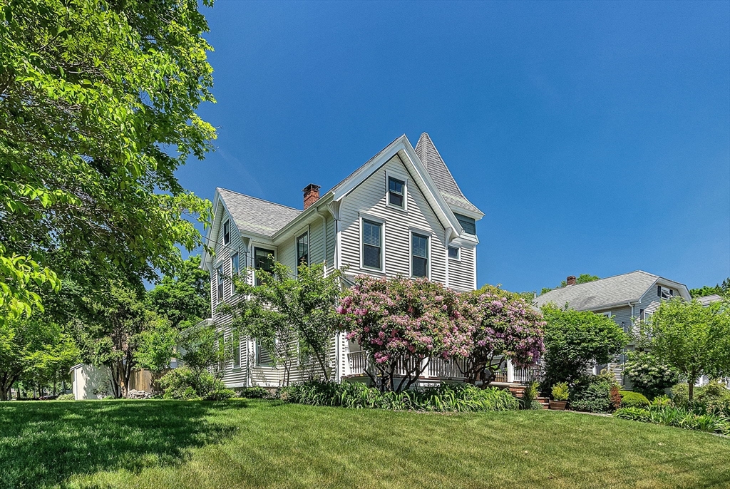 94 Pleasant Street