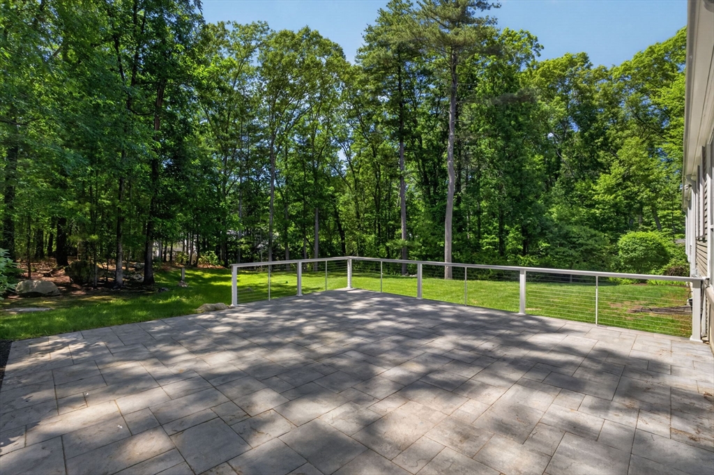 96 Draper Rd
