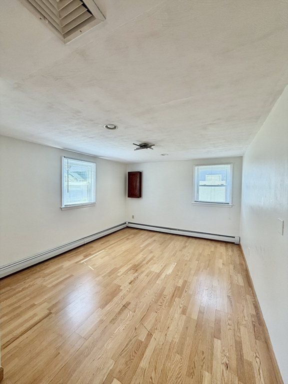 4 Rutledge Rd # 4
