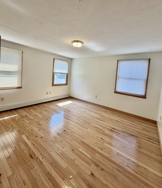 4 Rutledge Rd # 4