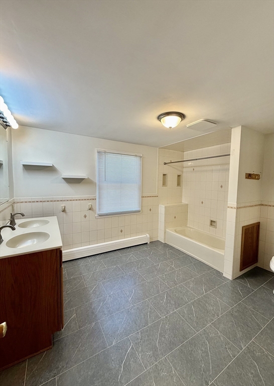 4 Rutledge Rd # 4