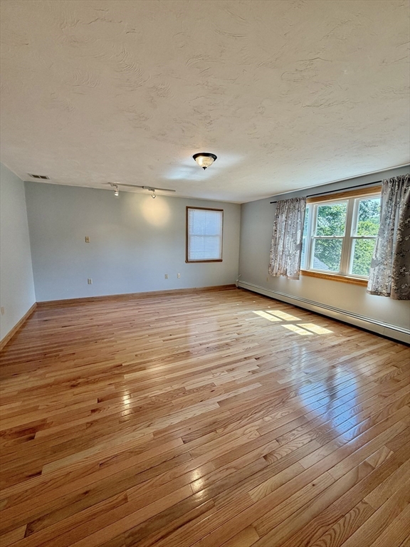 4 Rutledge Rd # 4
