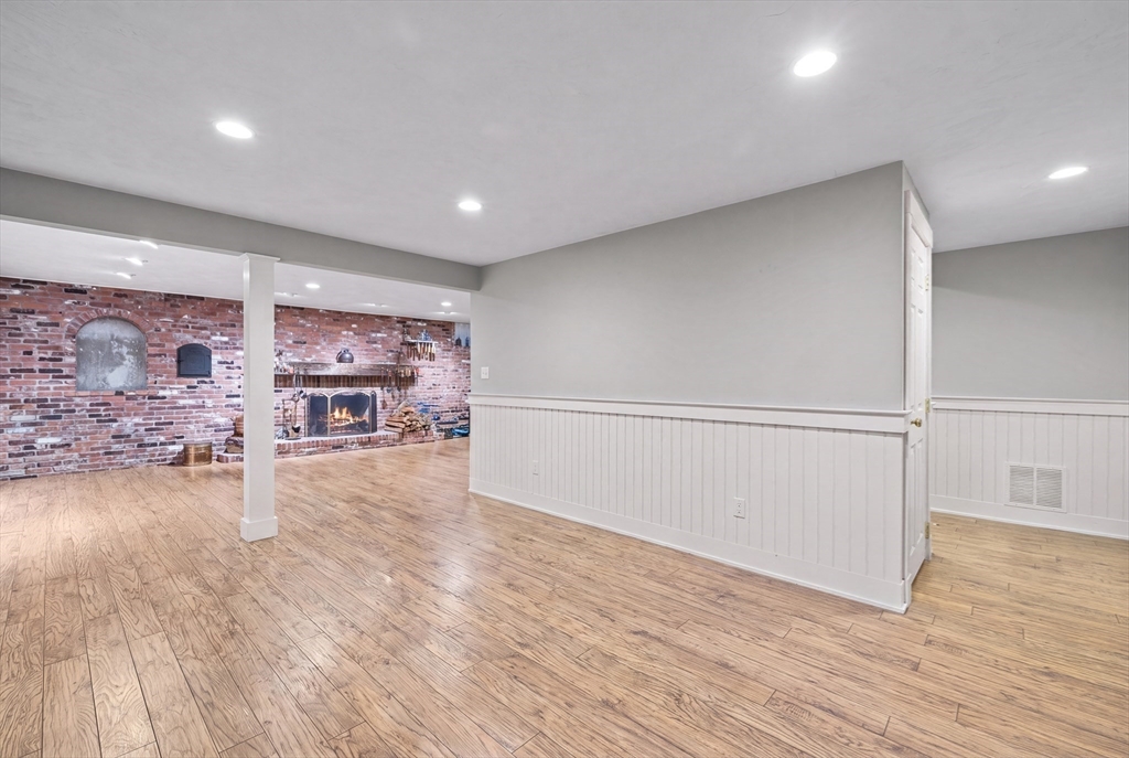 45 Gentlemans Way