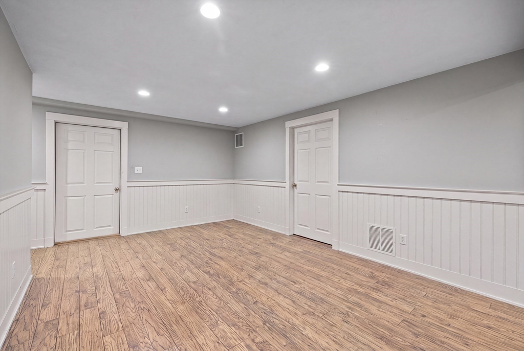 45 Gentlemans Way