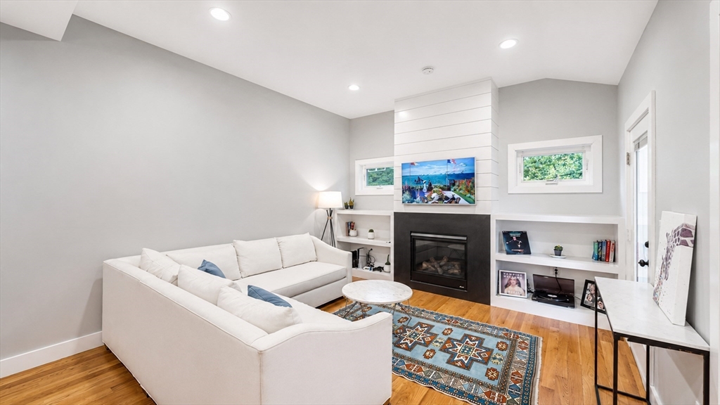 187 Linwood Ave. # 2