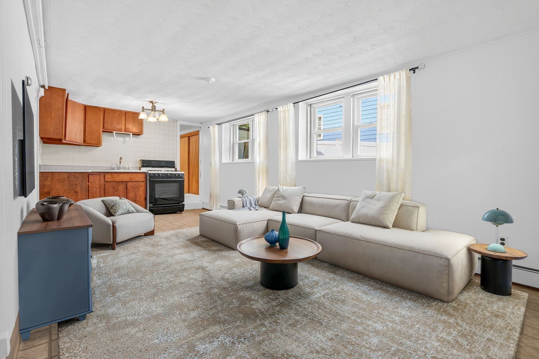 46 Grapevine Ave