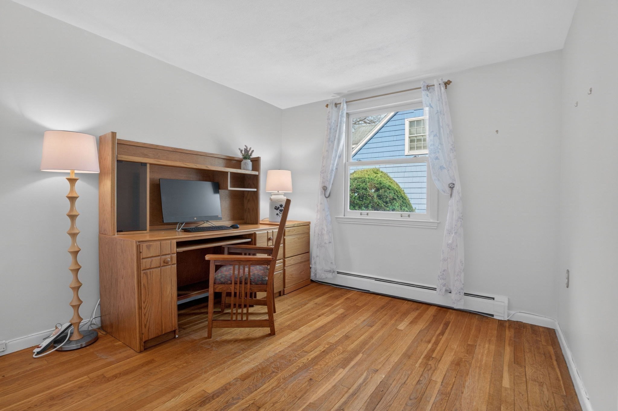 46 Grapevine Ave