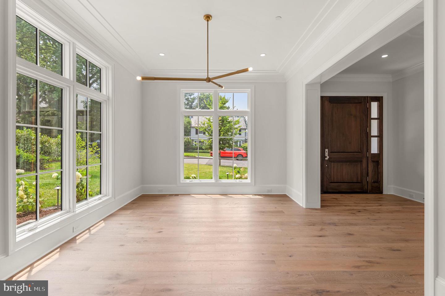 5017 Upton St NW - Washington DC