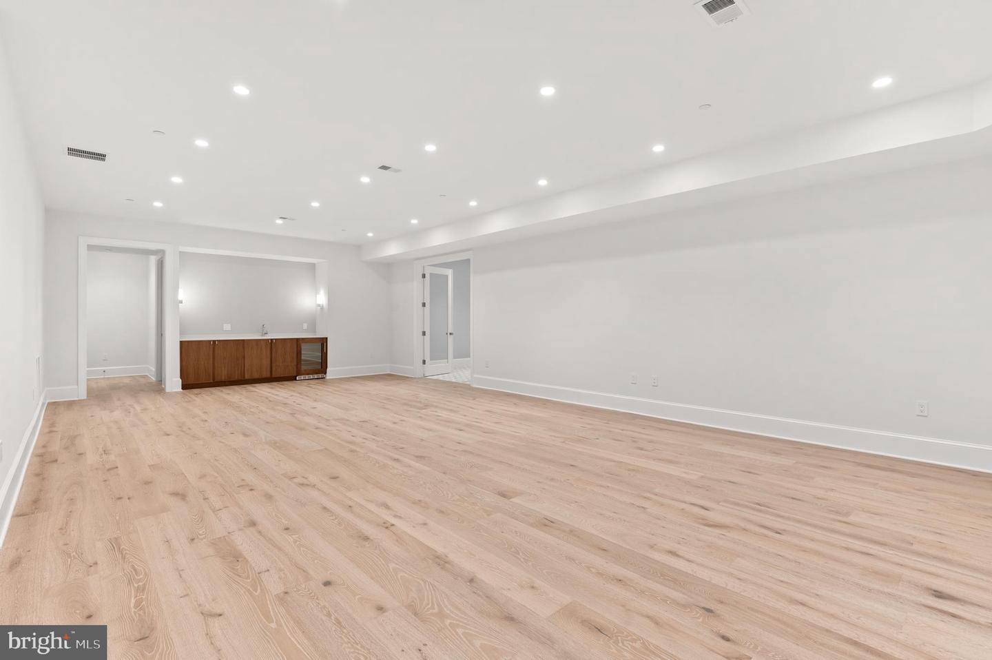 5017 Upton St NW - Washington DC