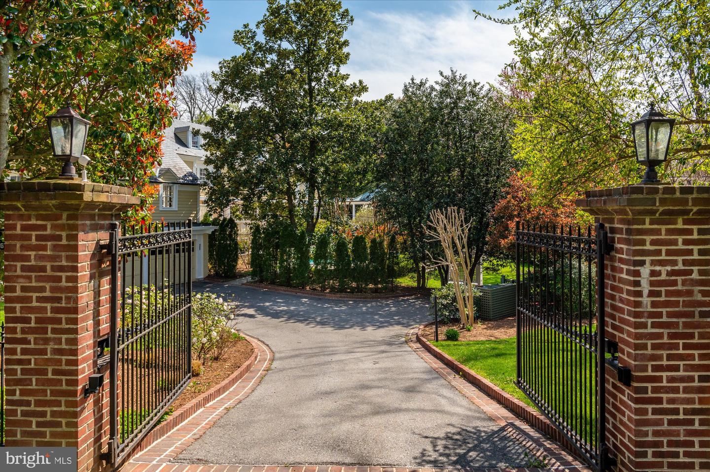 4833 Rockwood Pkwy NW - Washington DC