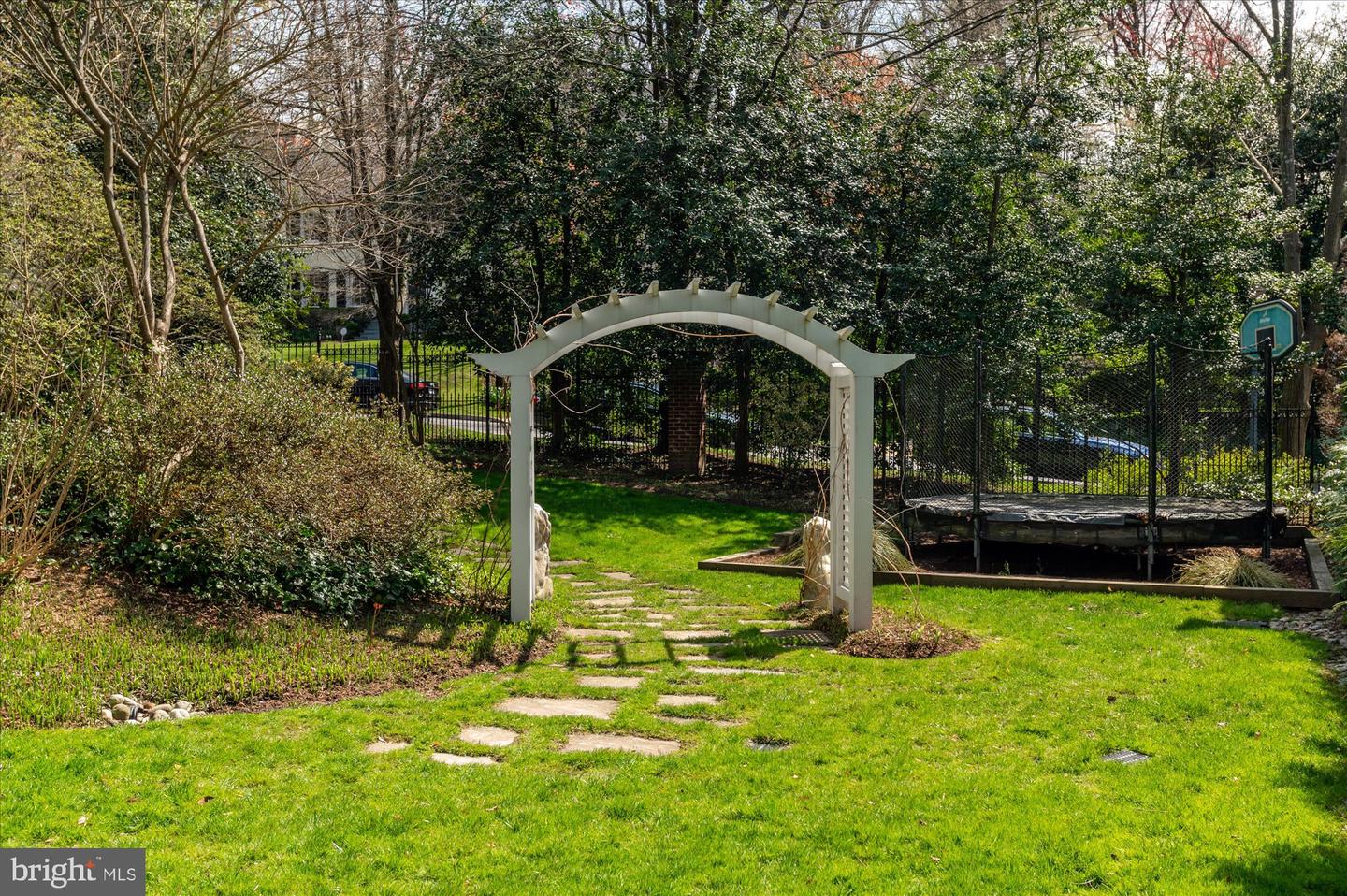 4833 Rockwood Pkwy NW - Washington DC