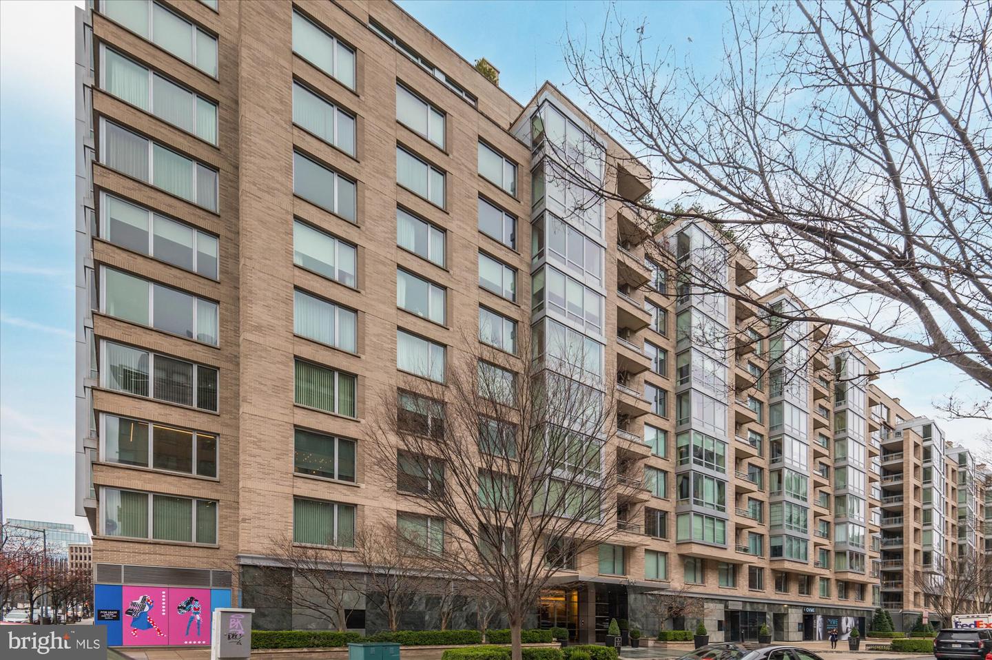 1155 23rd St NW #Ph3n - Washington DC