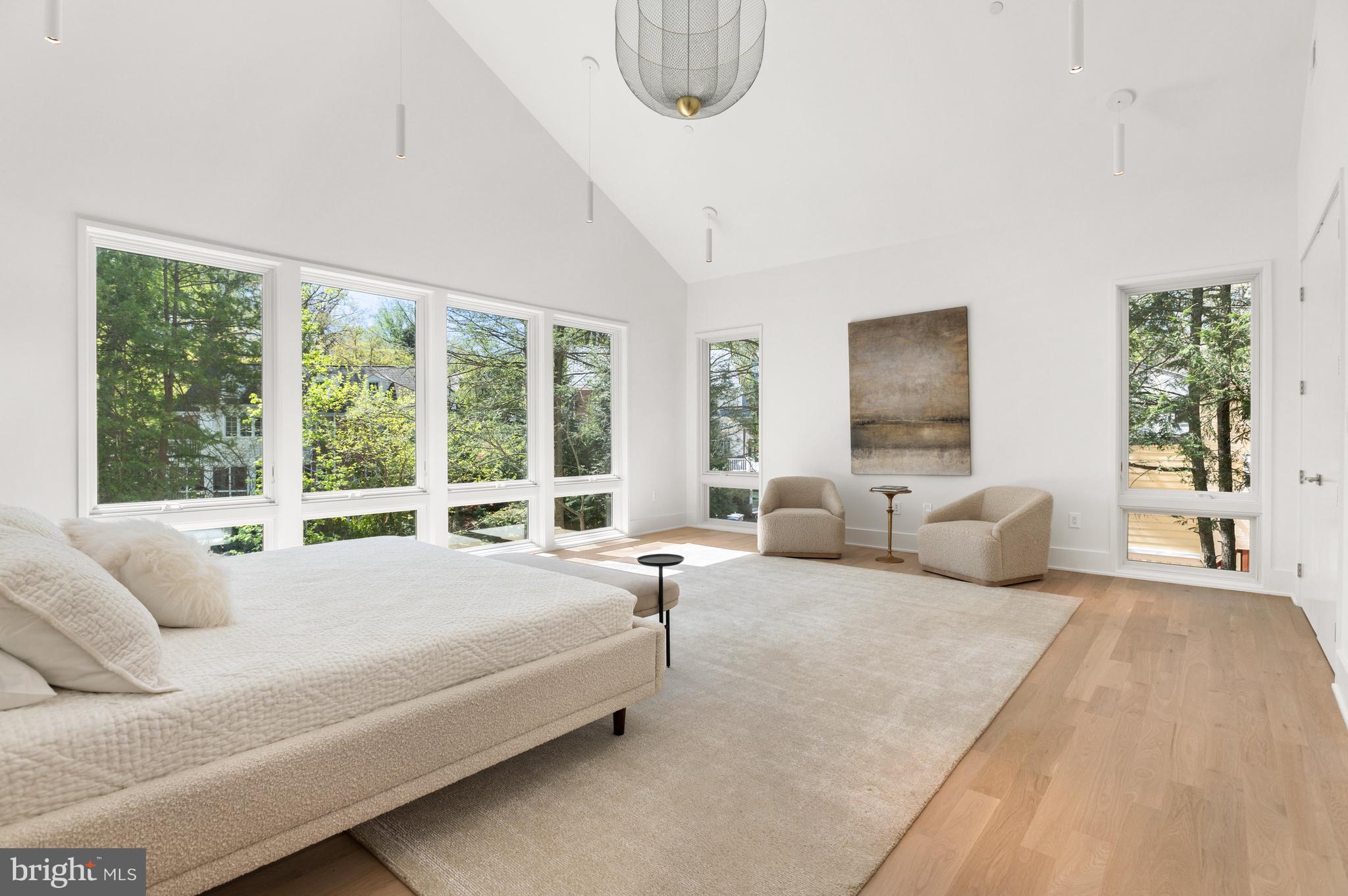 2838 Chesterfield Pl NW - Washington DC