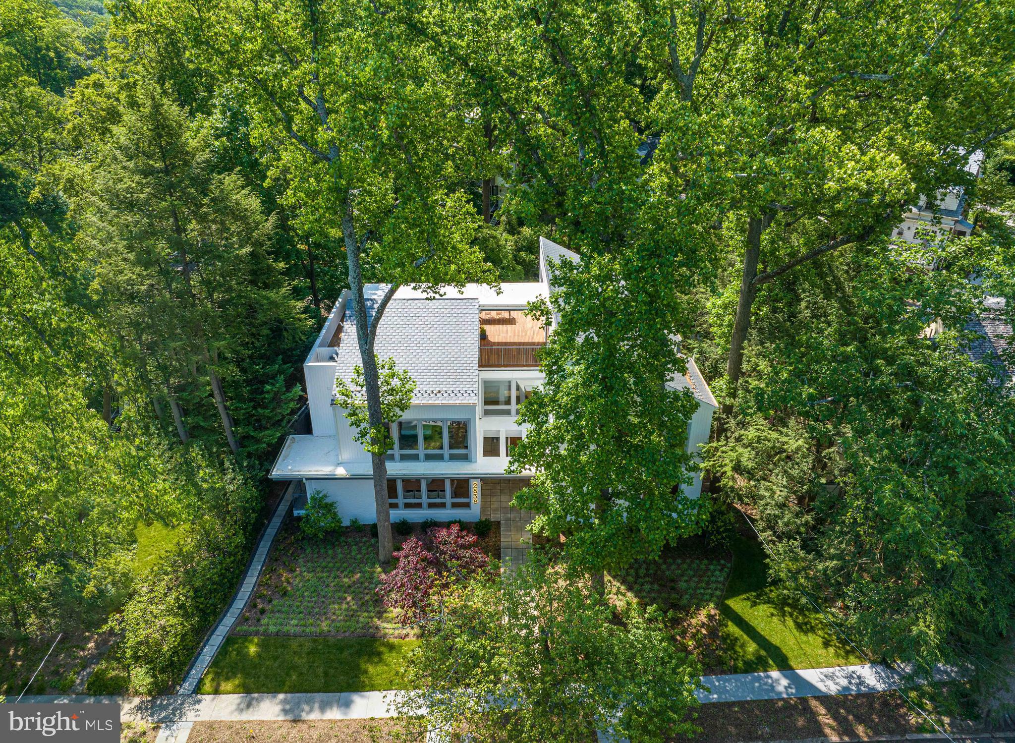 2838 Chesterfield Pl NW - Washington DC