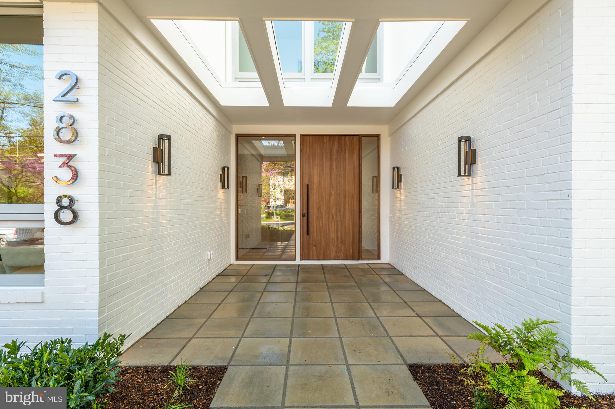 2838 Chesterfield Pl NW - Washington DC