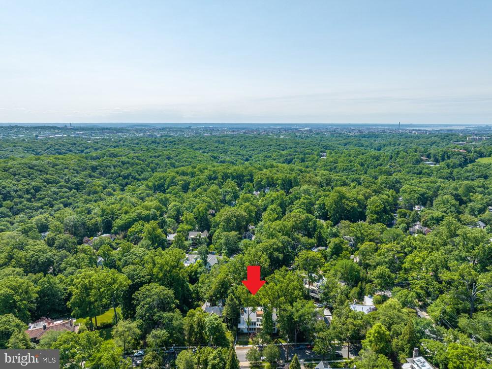 2838 Chesterfield Pl NW - Washington DC