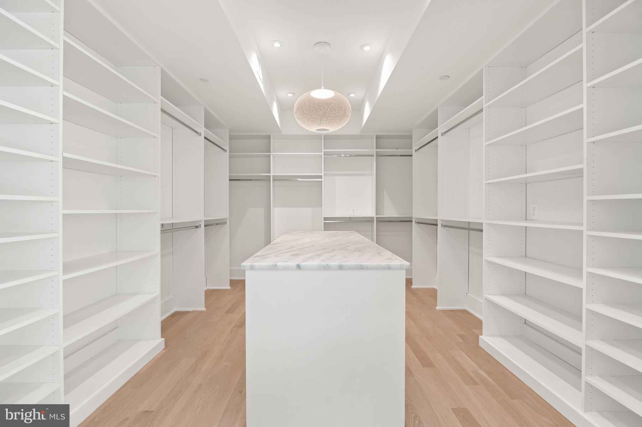 2838 Chesterfield Pl NW - Washington DC