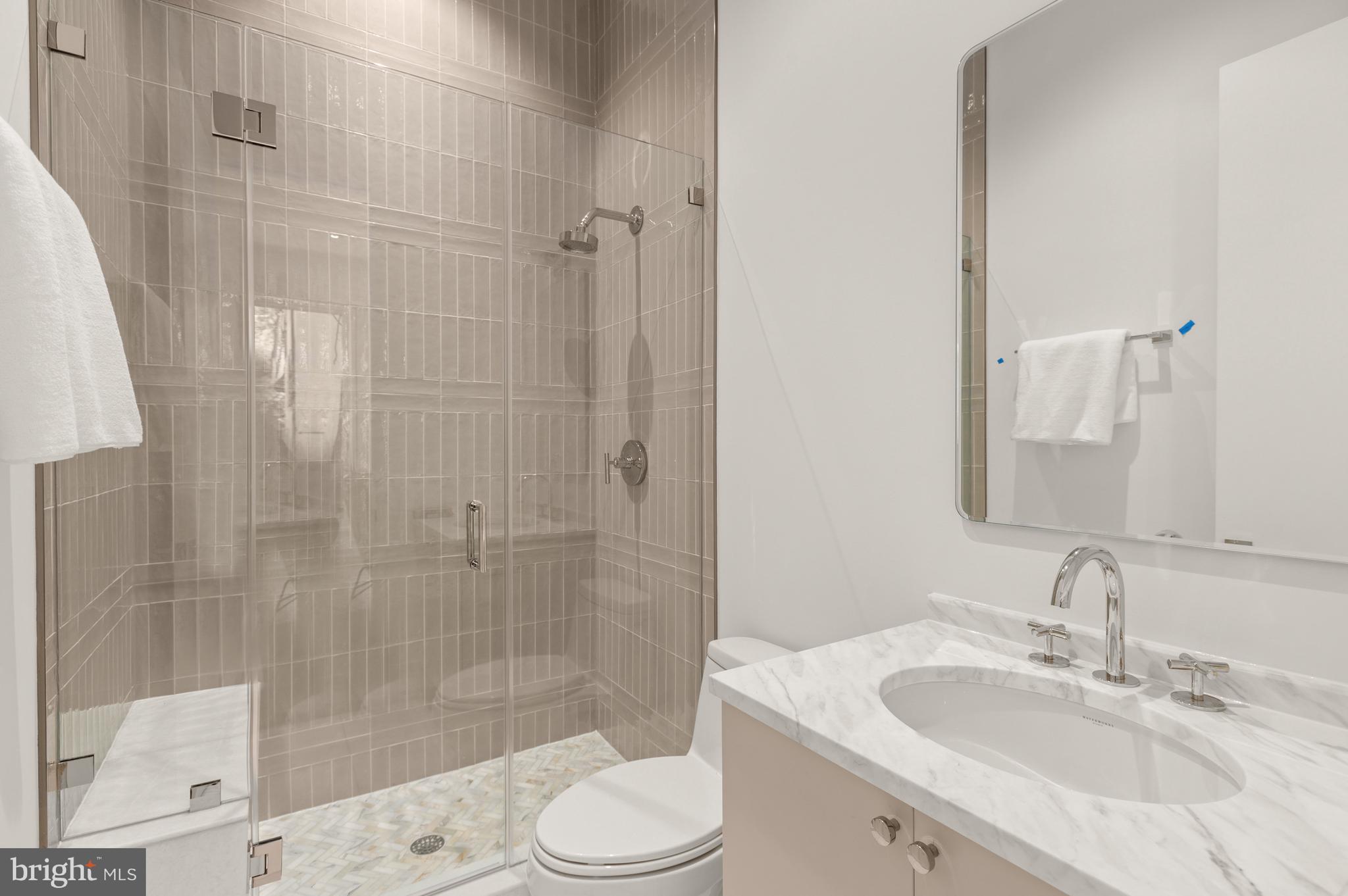 2838 Chesterfield Pl NW - Washington DC