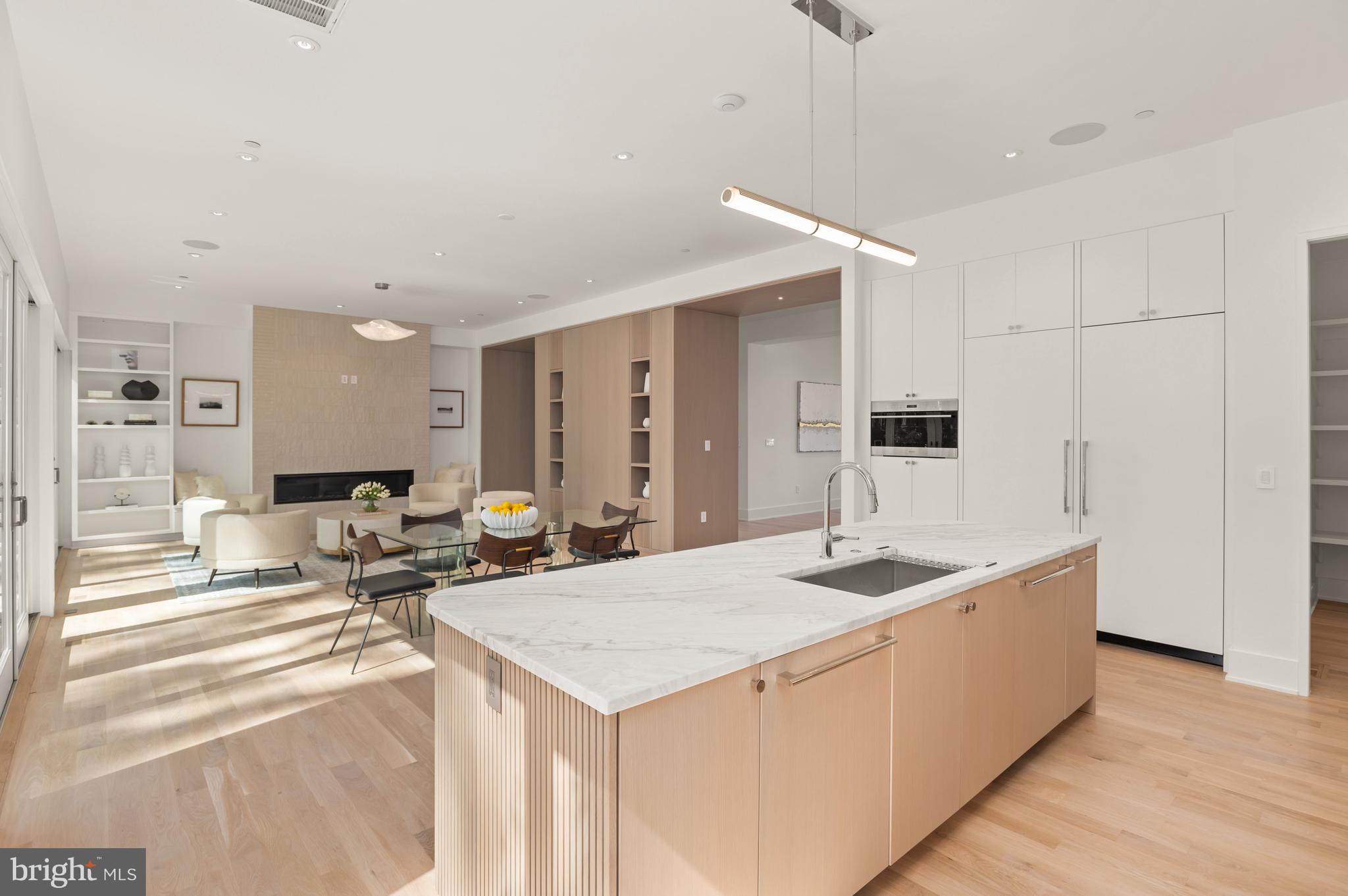 2838 Chesterfield Pl NW - Washington DC