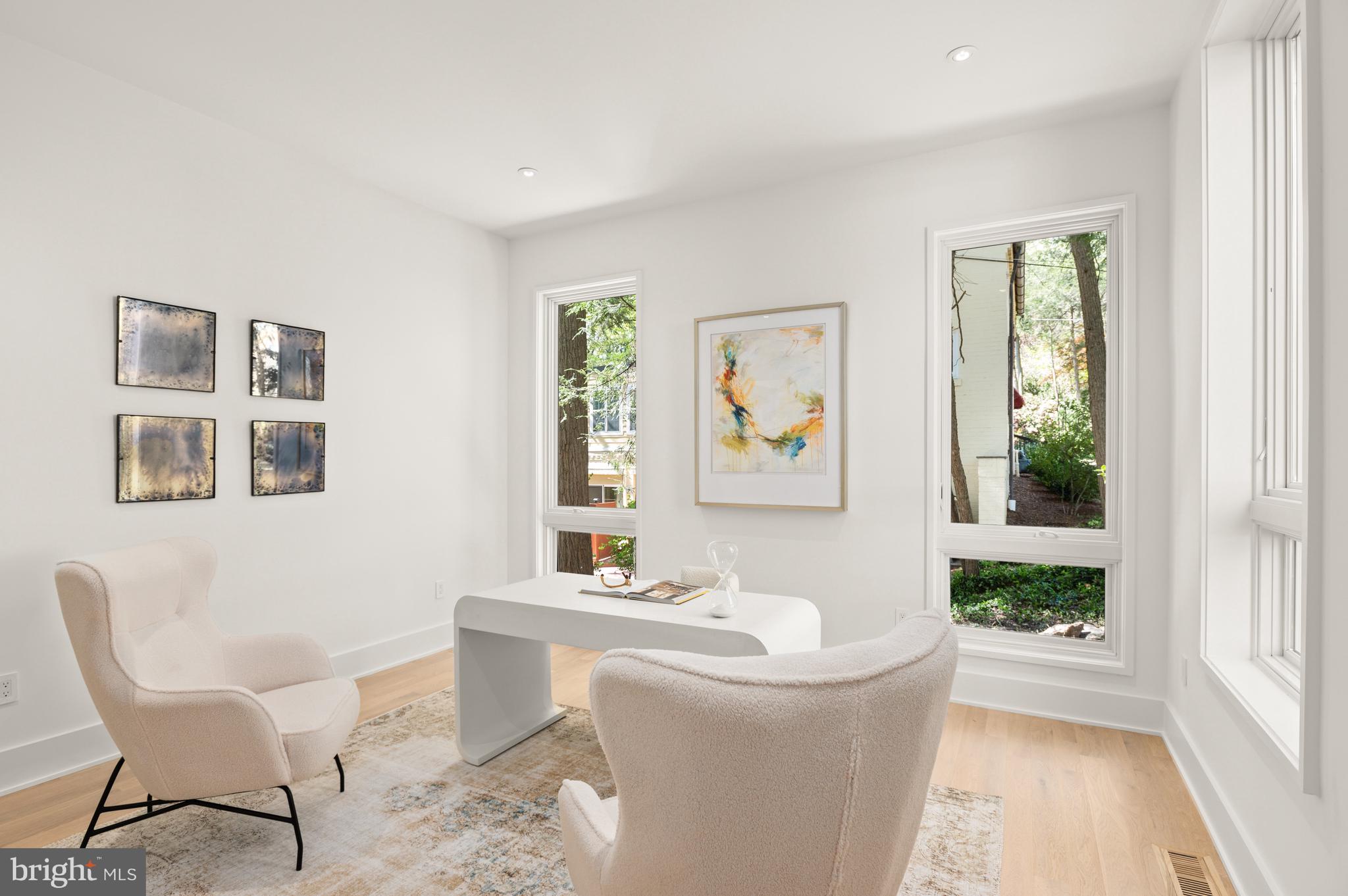 2838 Chesterfield Pl NW - Washington DC