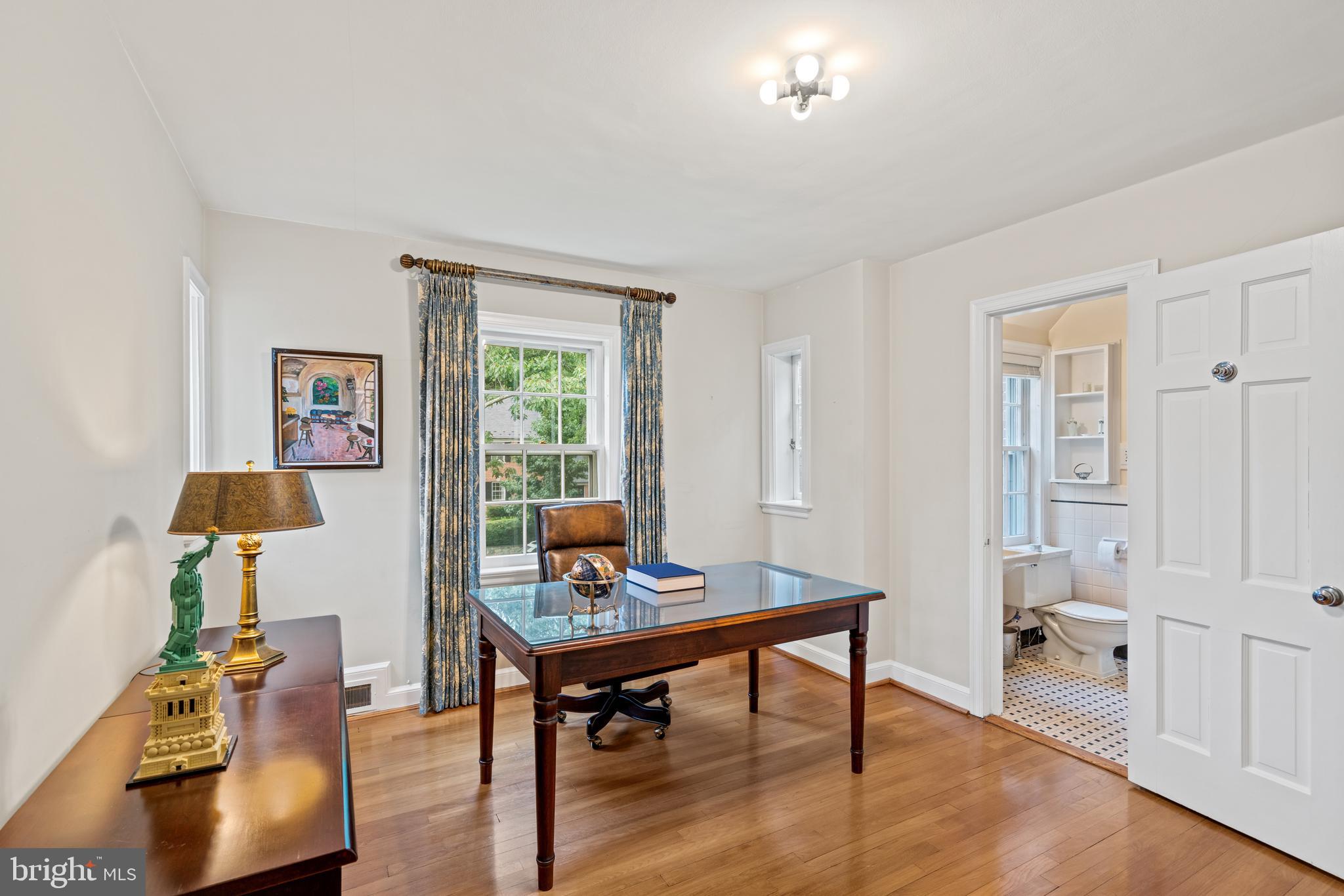 5148 Tilden St NW - Washington DC