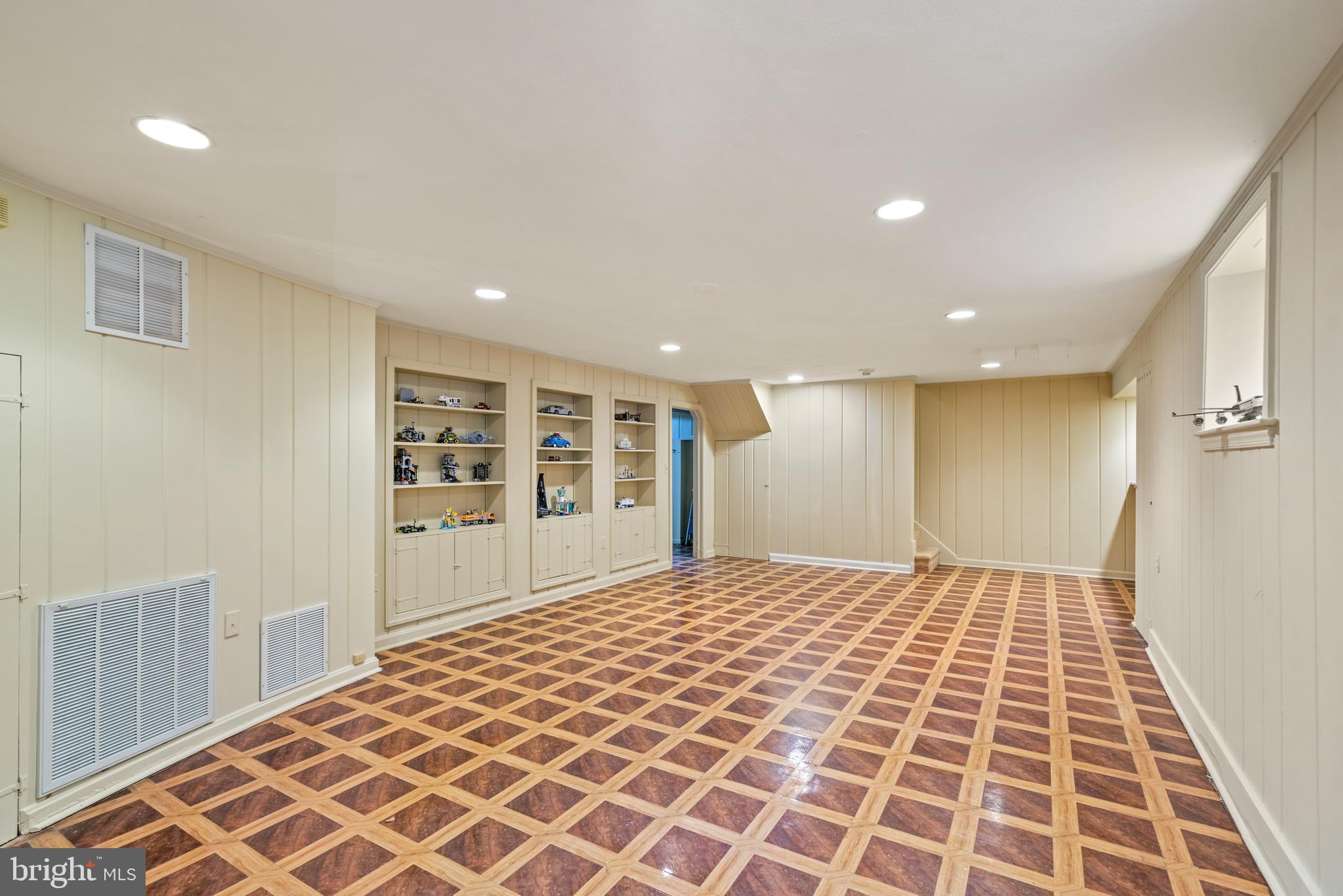 5148 Tilden St NW - Washington DC