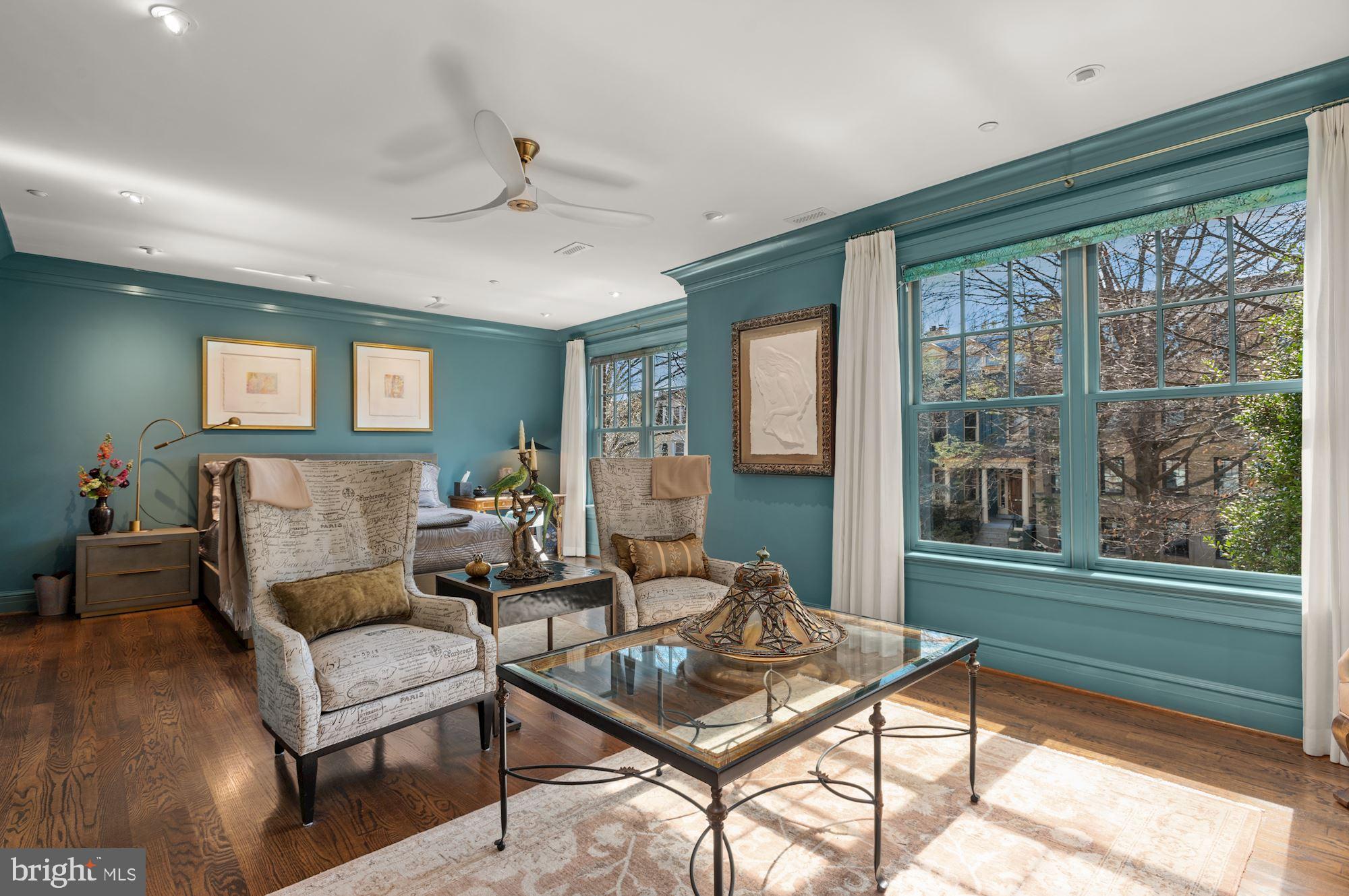 2735 Cathedral Ave NW - Washington DC