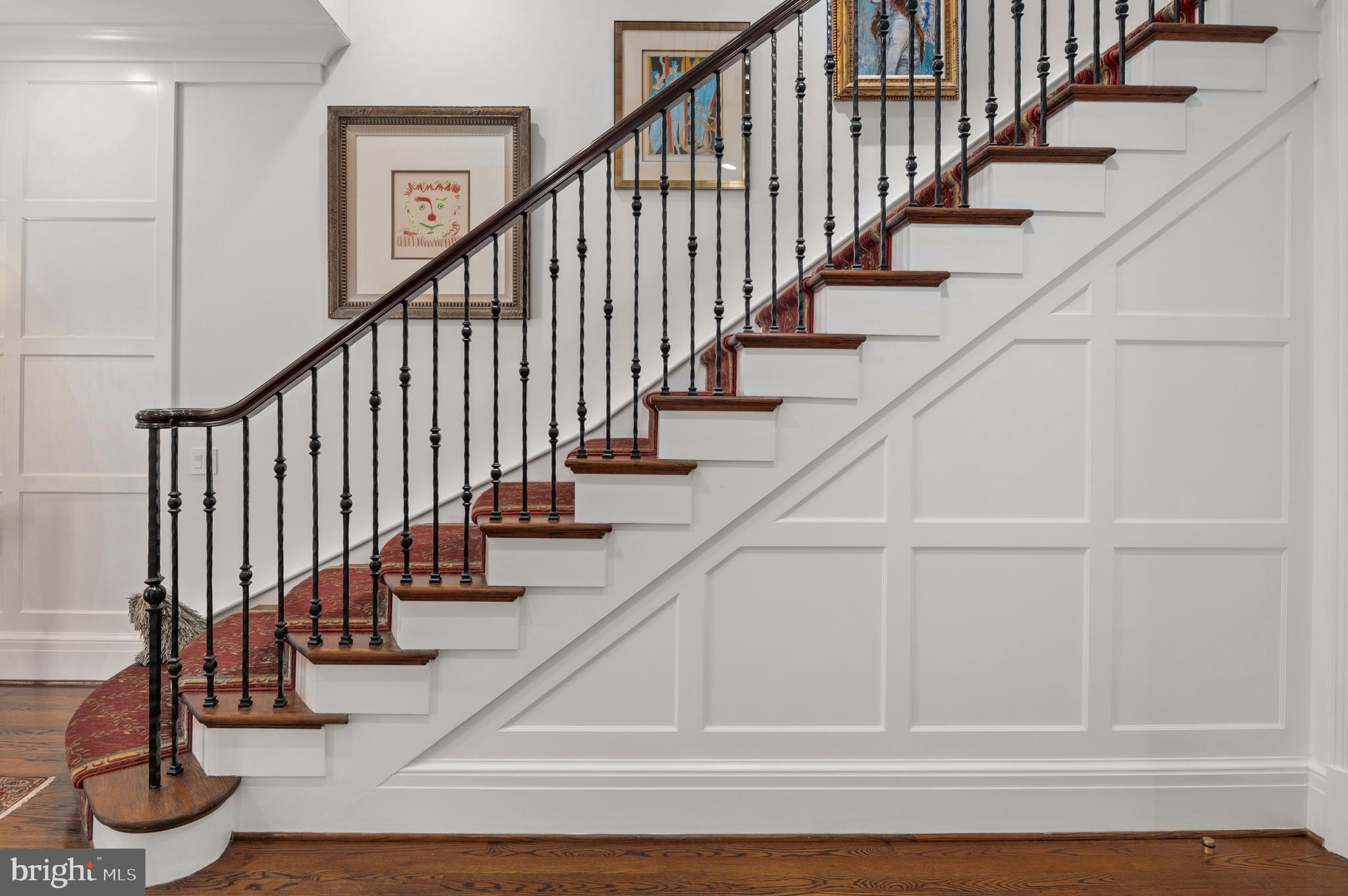 2735 Cathedral Ave NW - Washington DC