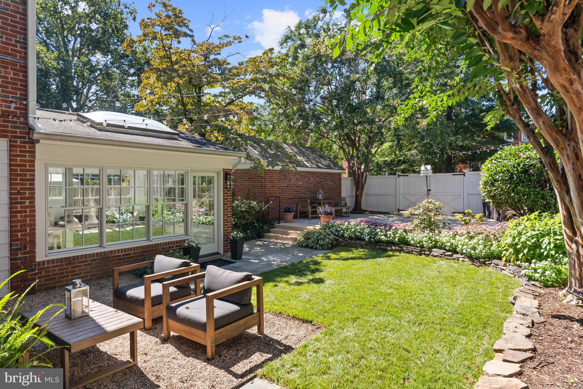 4338 Reno Rd NW - Washington DC
