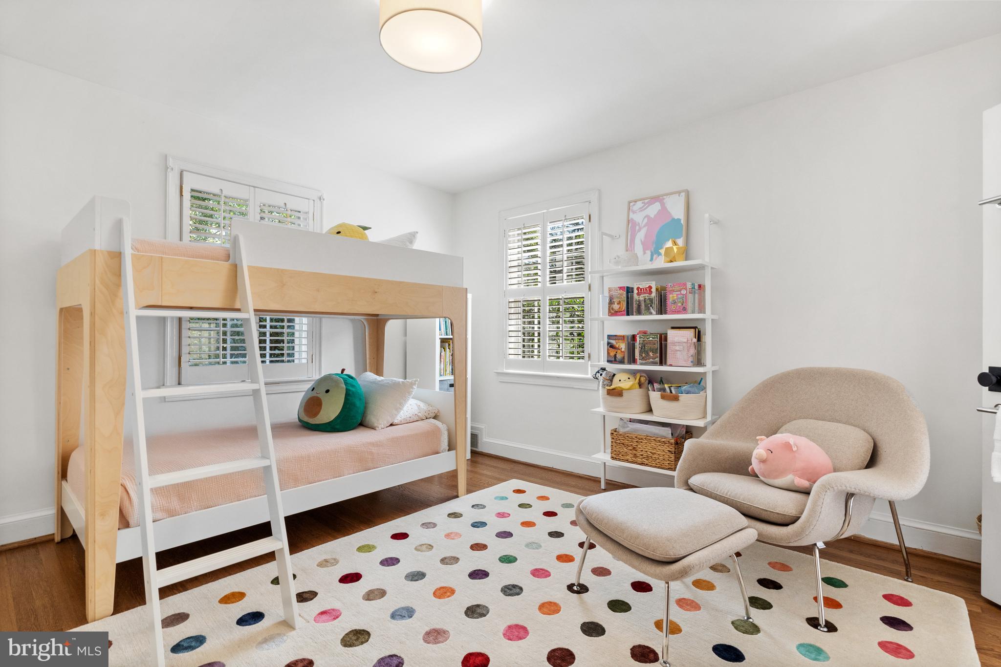 4338 Reno Rd NW - Washington DC