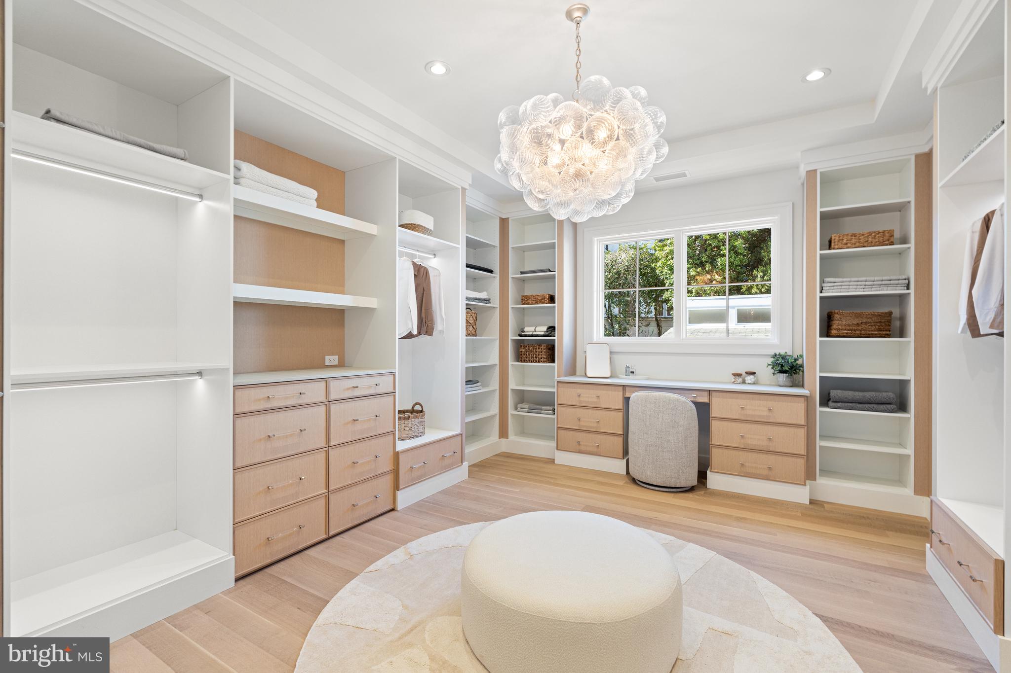 4526 Hawthorne St NW - Washington DC