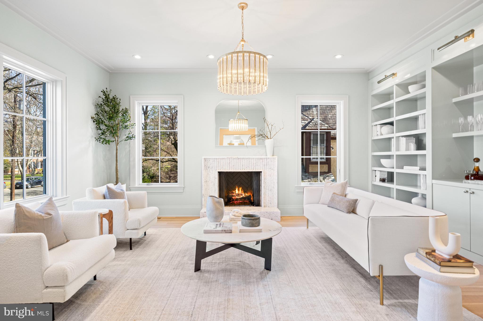 4526 Hawthorne St NW - Washington DC