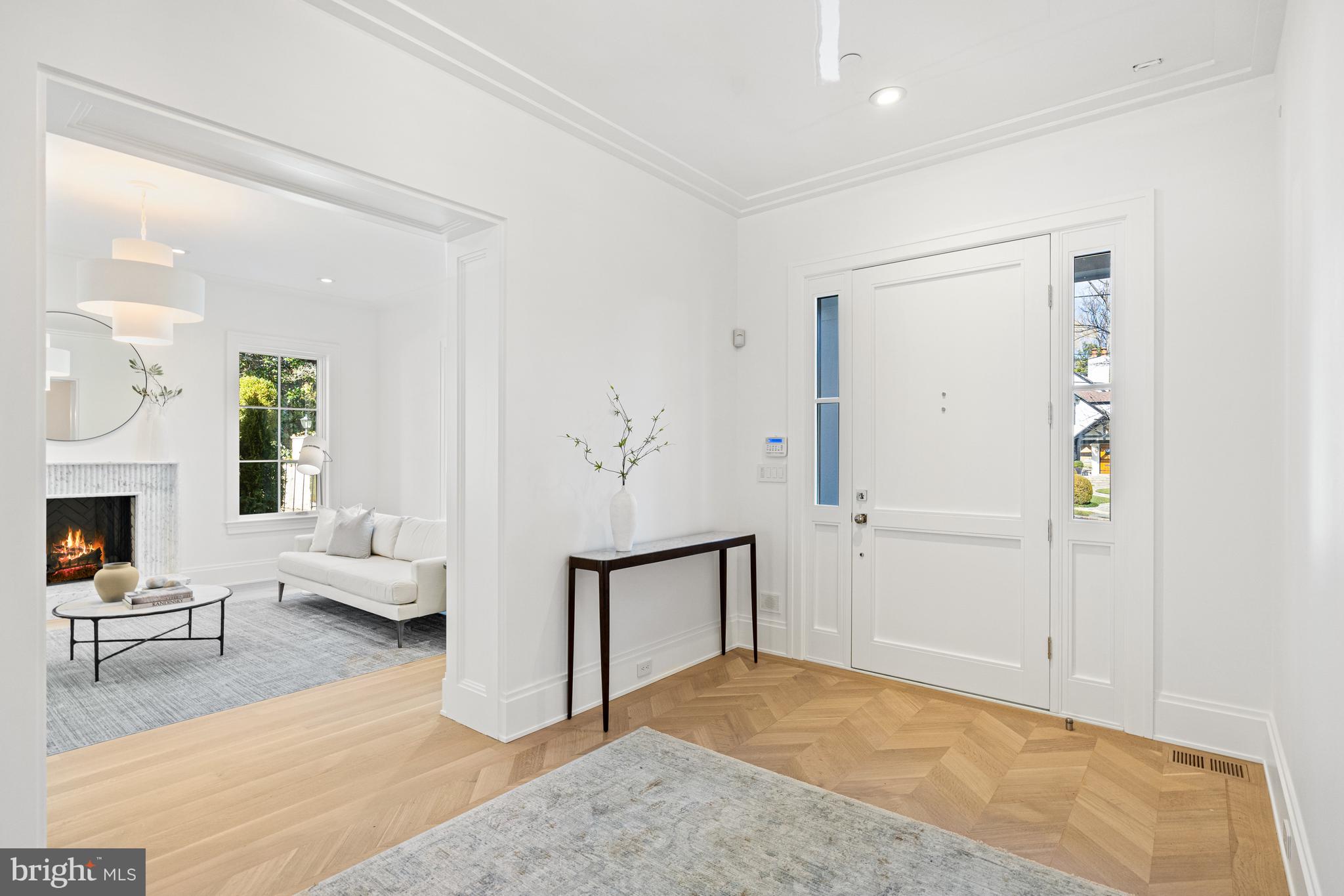 4526 Hawthorne St NW - Washington DC