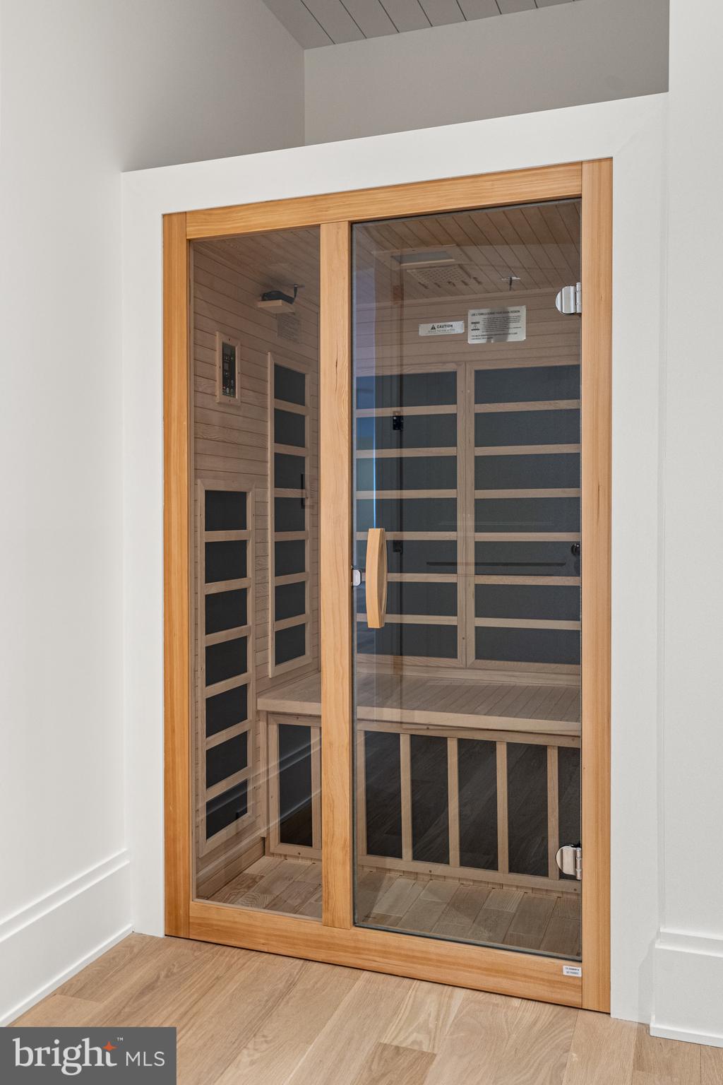 4526 Hawthorne St NW - Washington DC