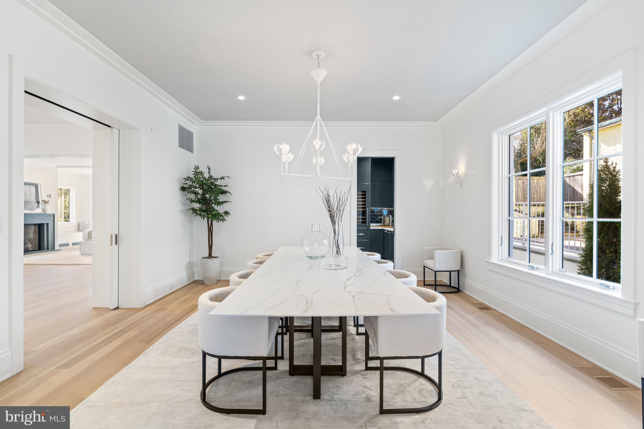 4526 Hawthorne St NW - Washington DC