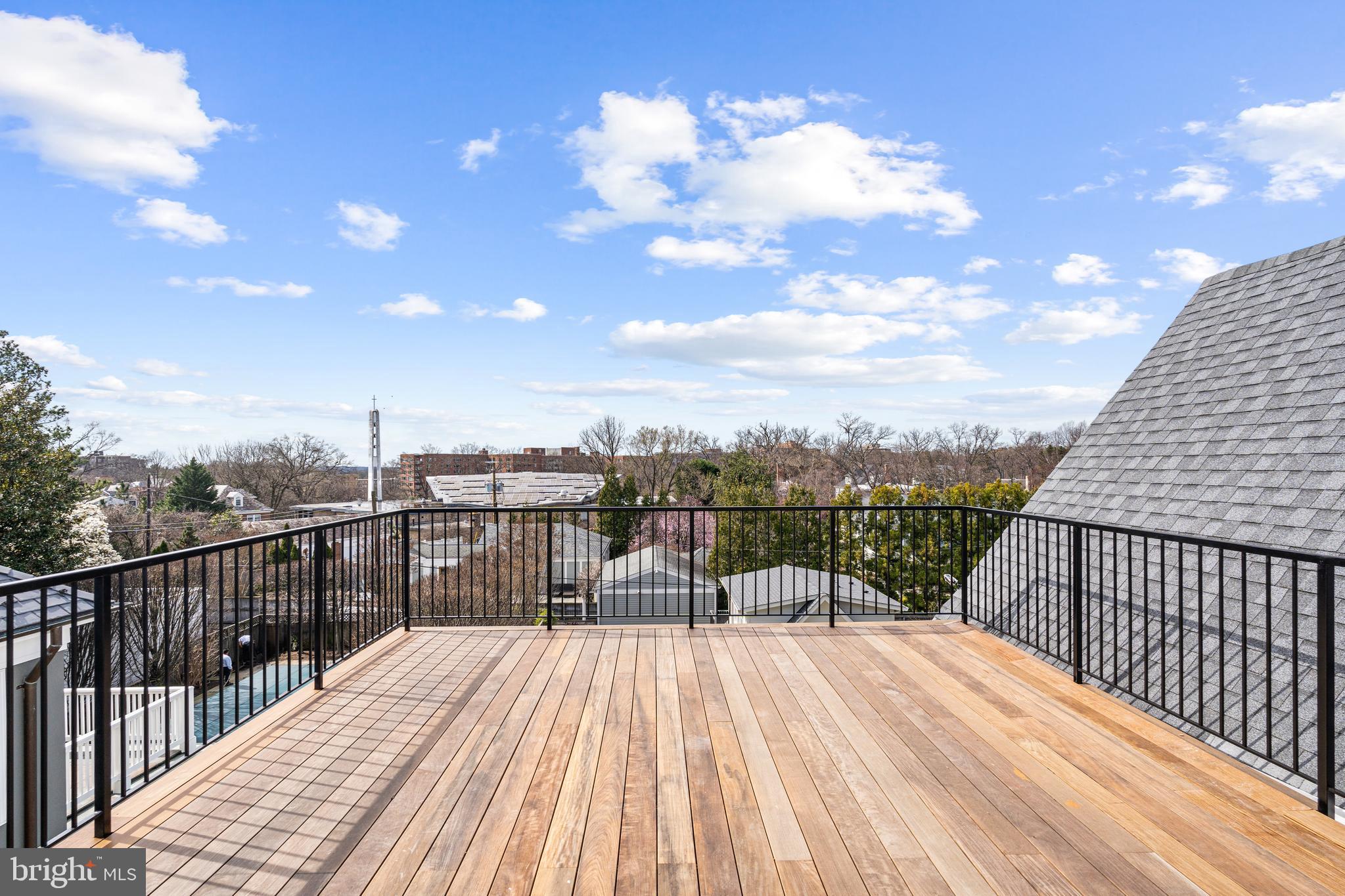 3126 38th St NW - Washington DC