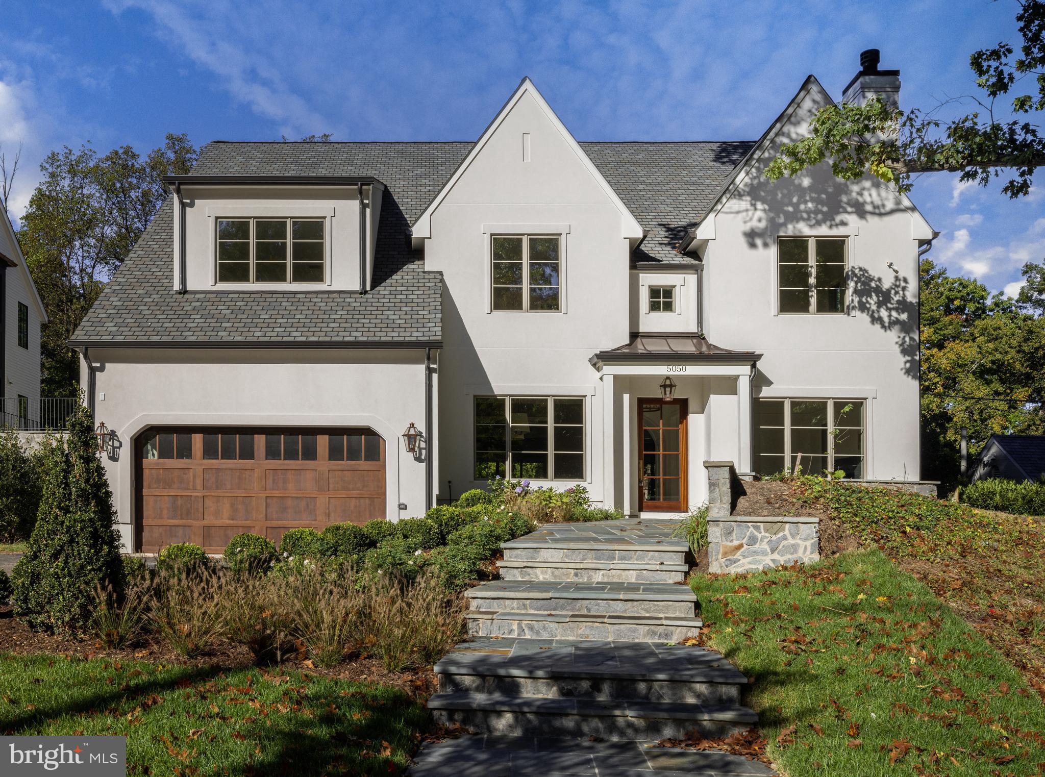 5050 Linnean Ave NW - Washington DC