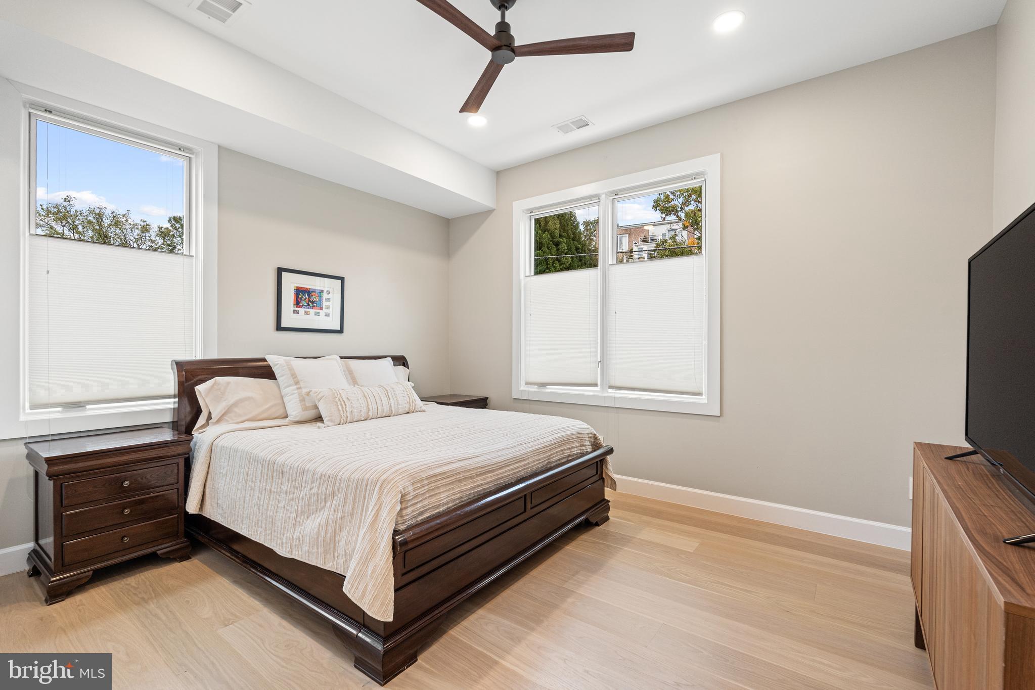 4512 Salem Ln NW - Washington DC