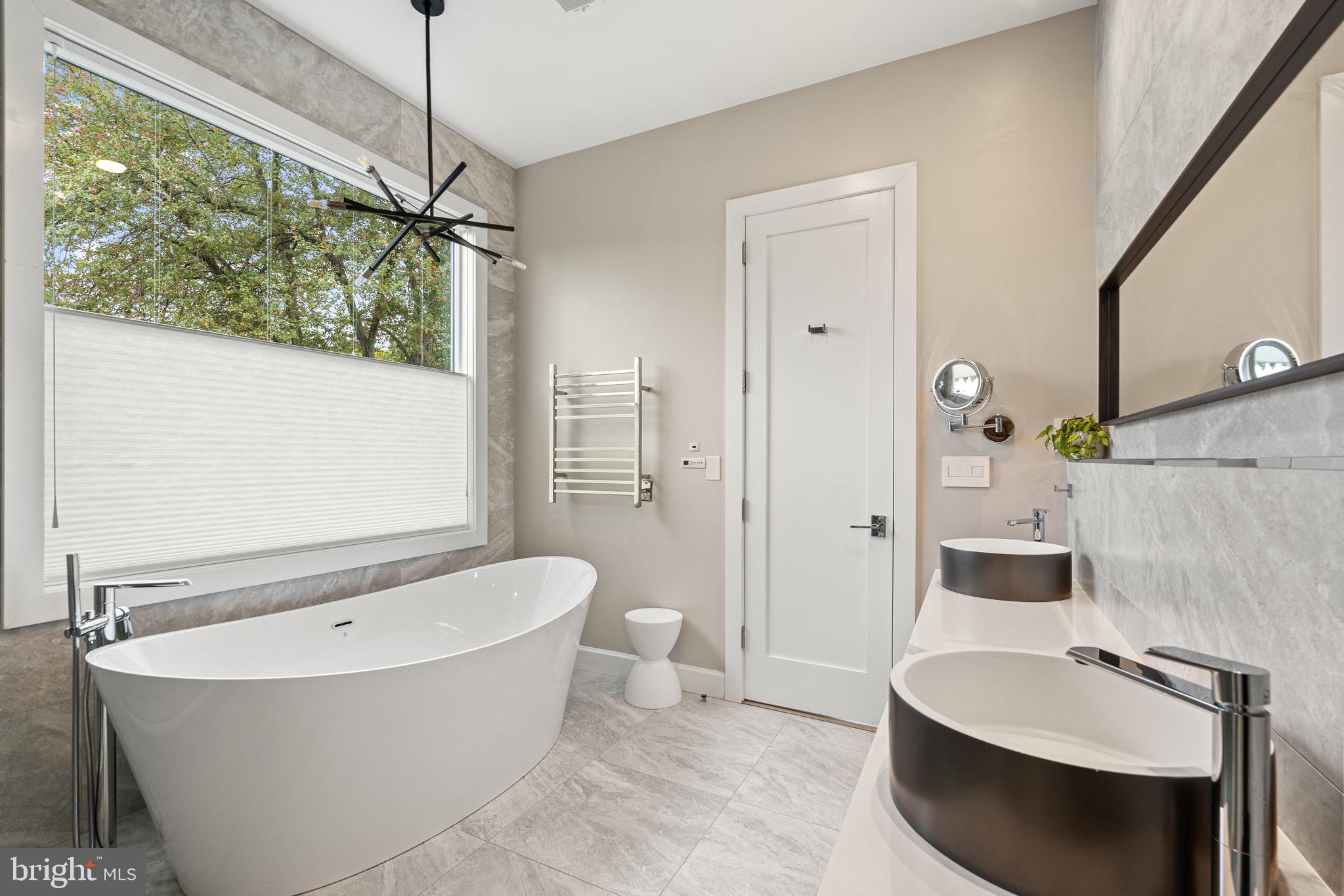 4512 Salem Ln NW - Washington DC