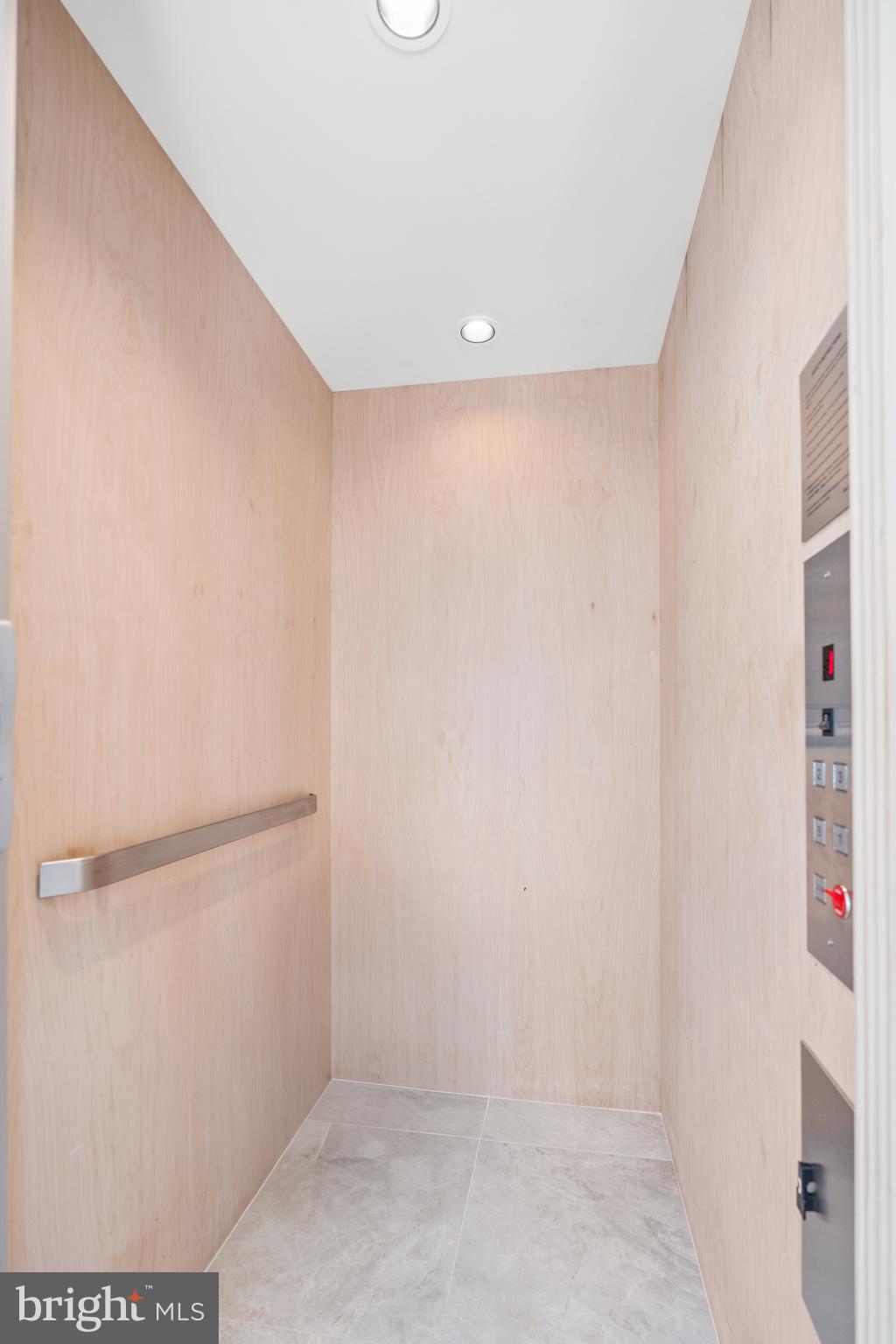 4512 Salem Ln NW - Washington DC