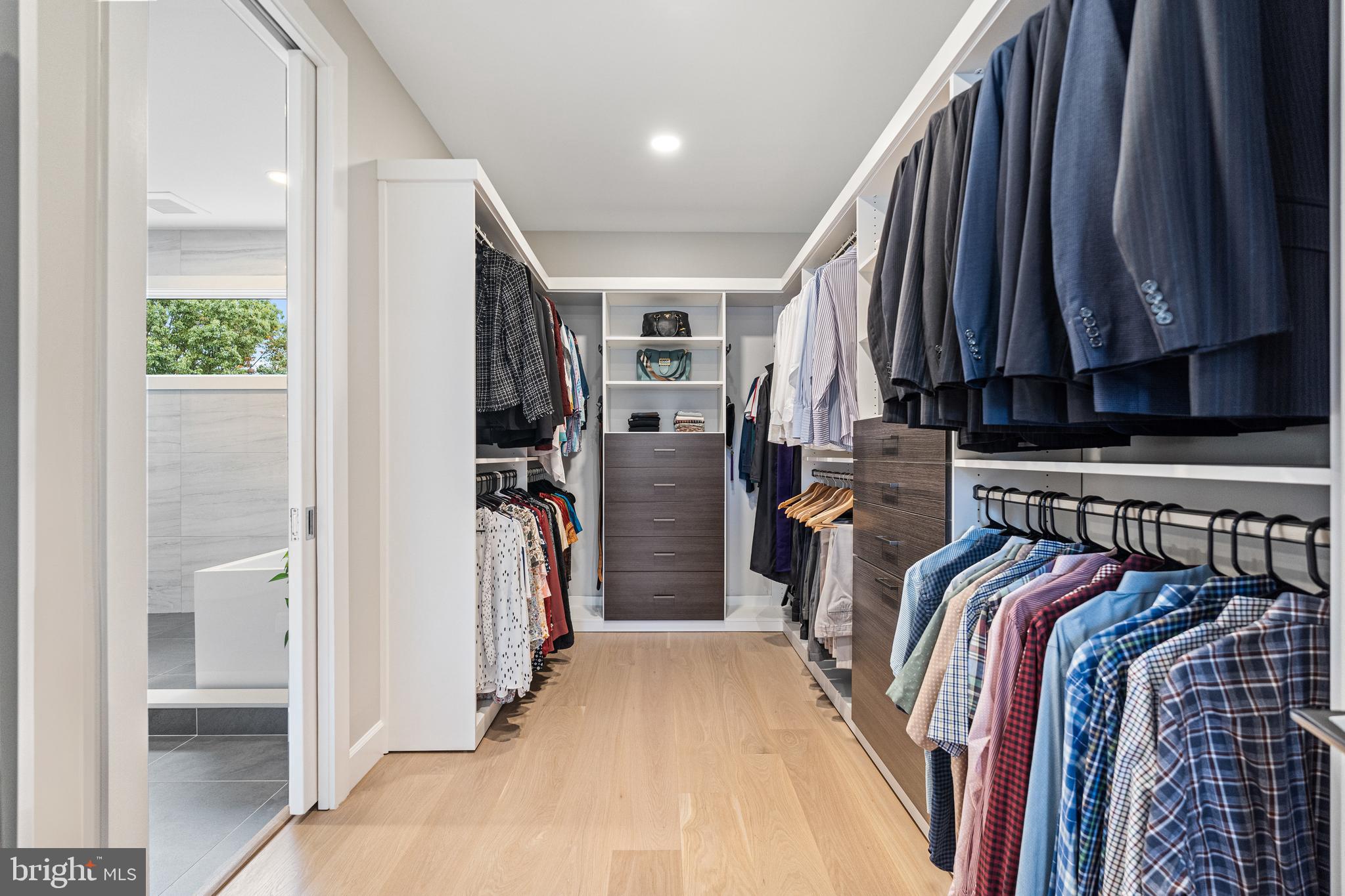 4512 Salem Ln NW - Washington DC