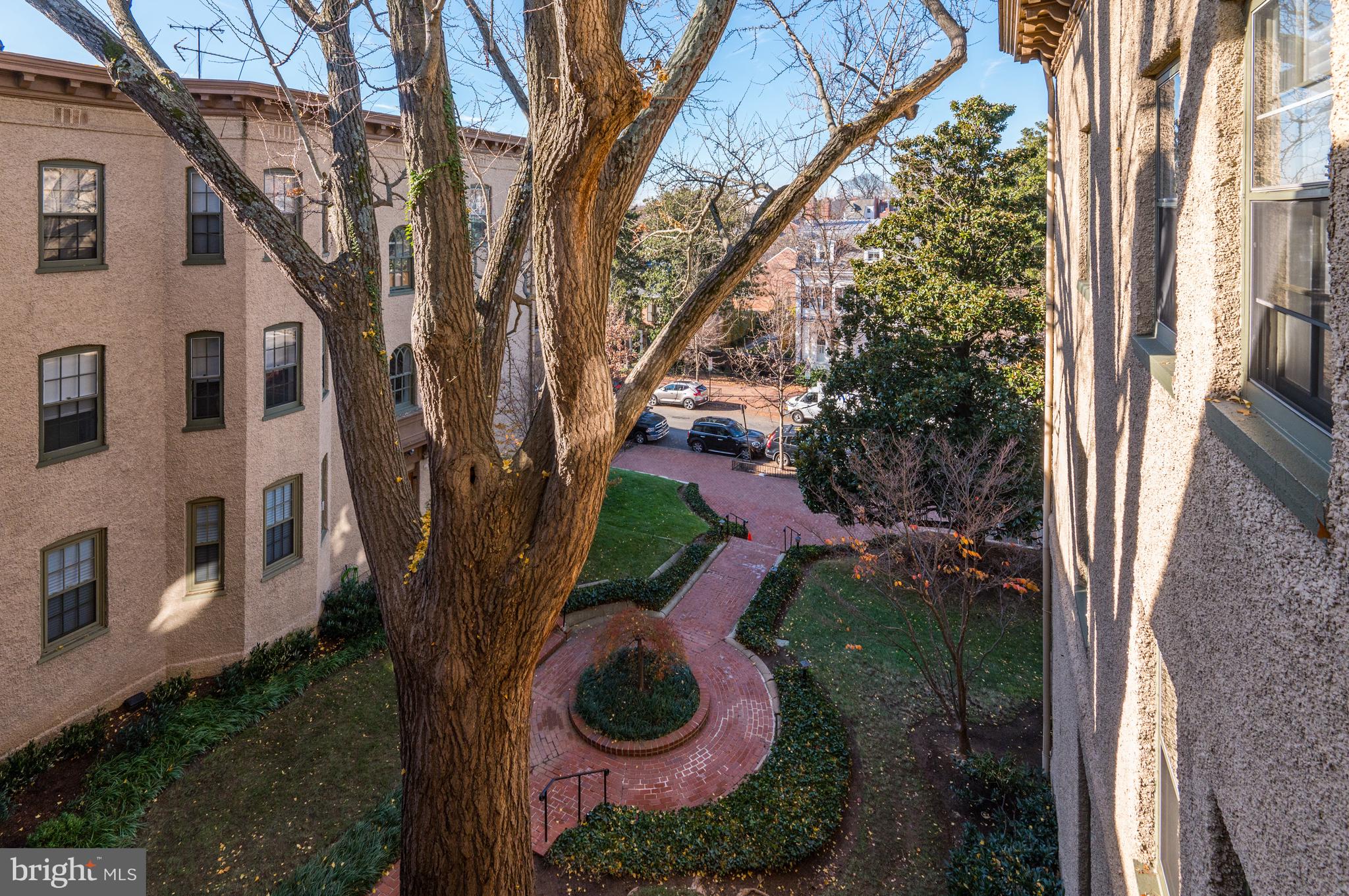 1527 30th St NW #B31 - Washington DC