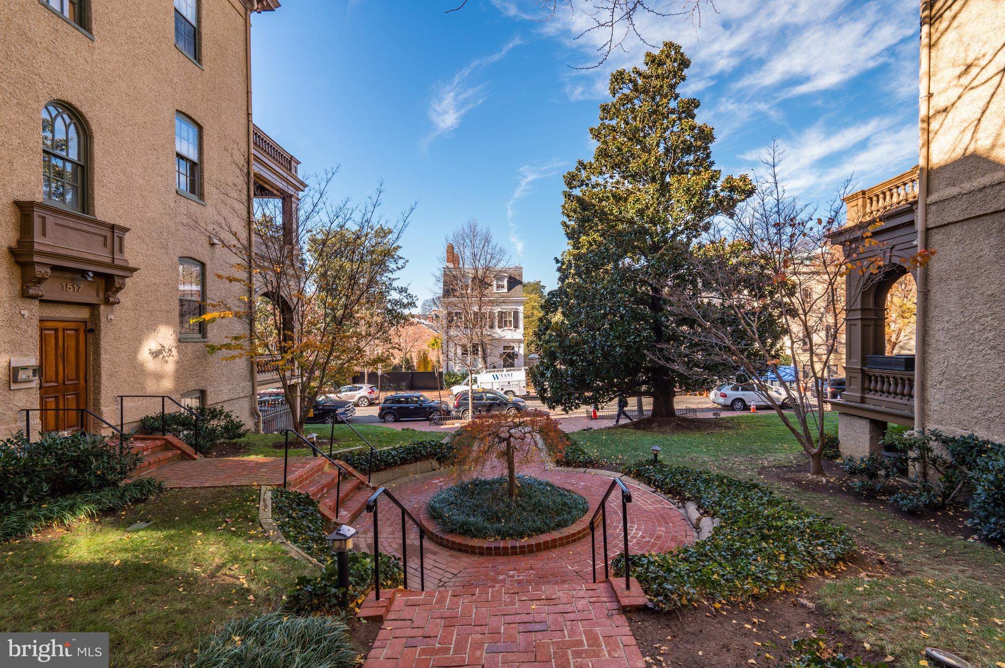 1527 30th St NW #B31 - Washington DC