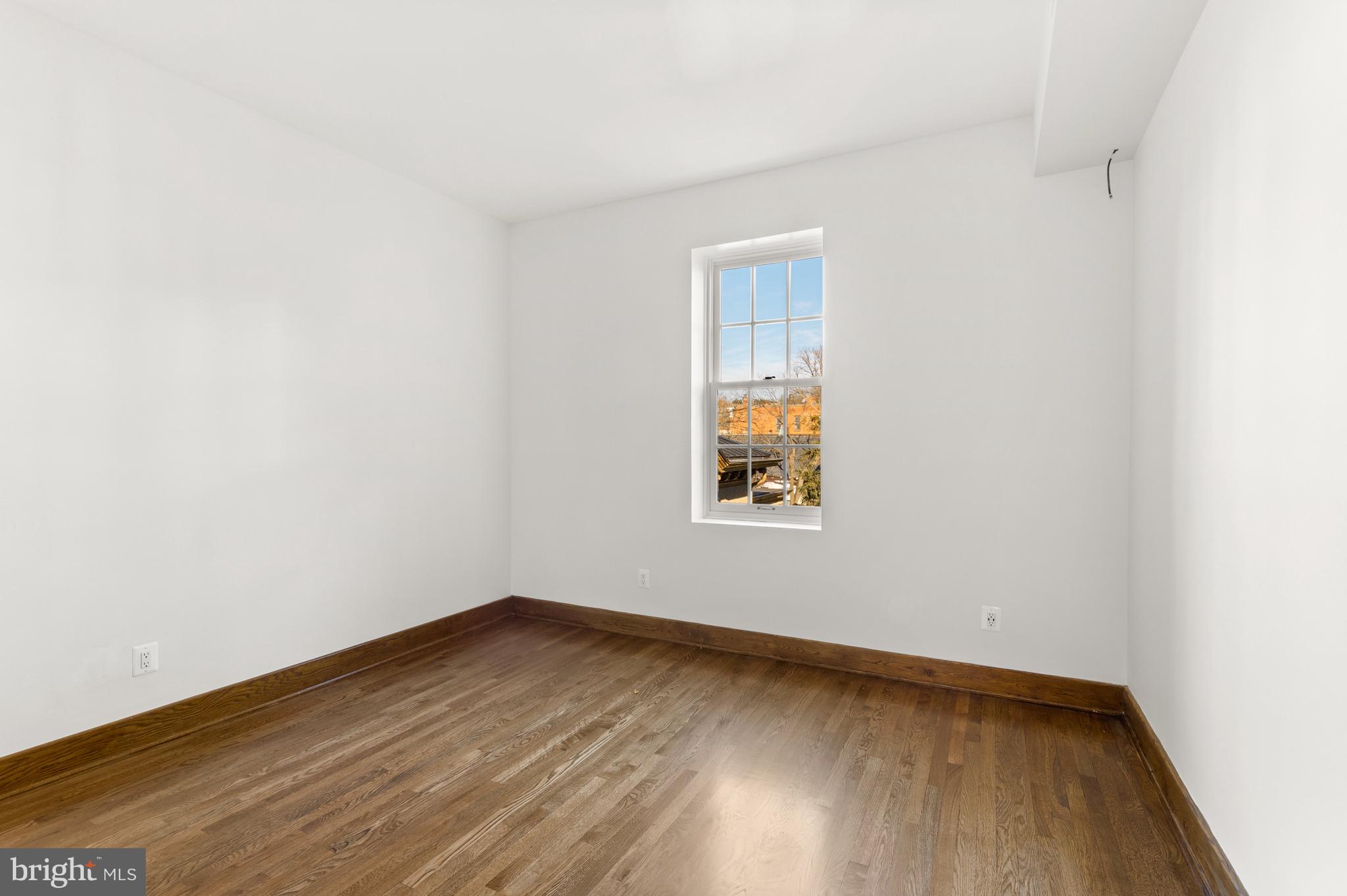 1527 30th St NW #B31 - Washington DC