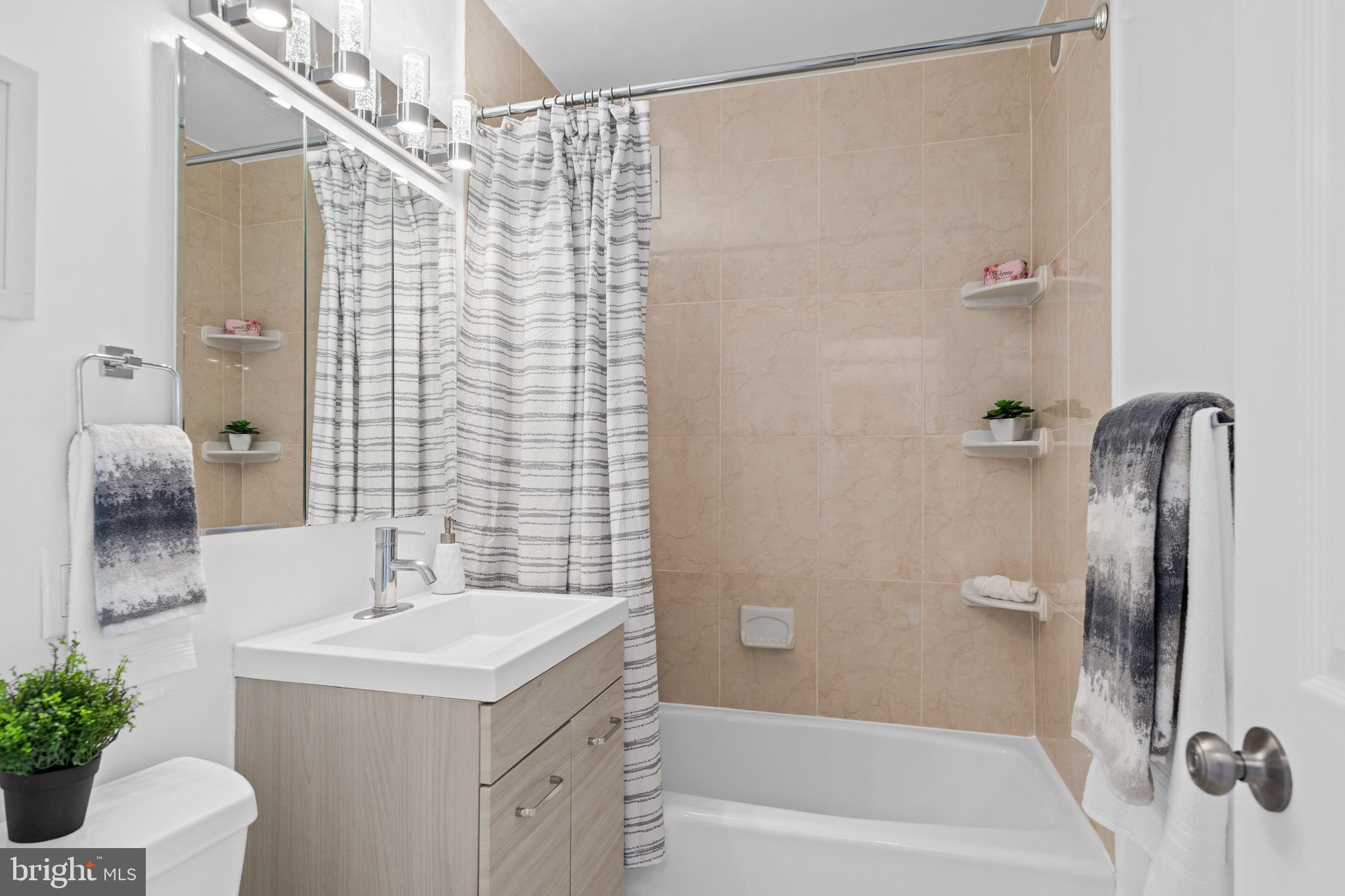 4000 Tunlaw Rd NW #816 - Washington DC