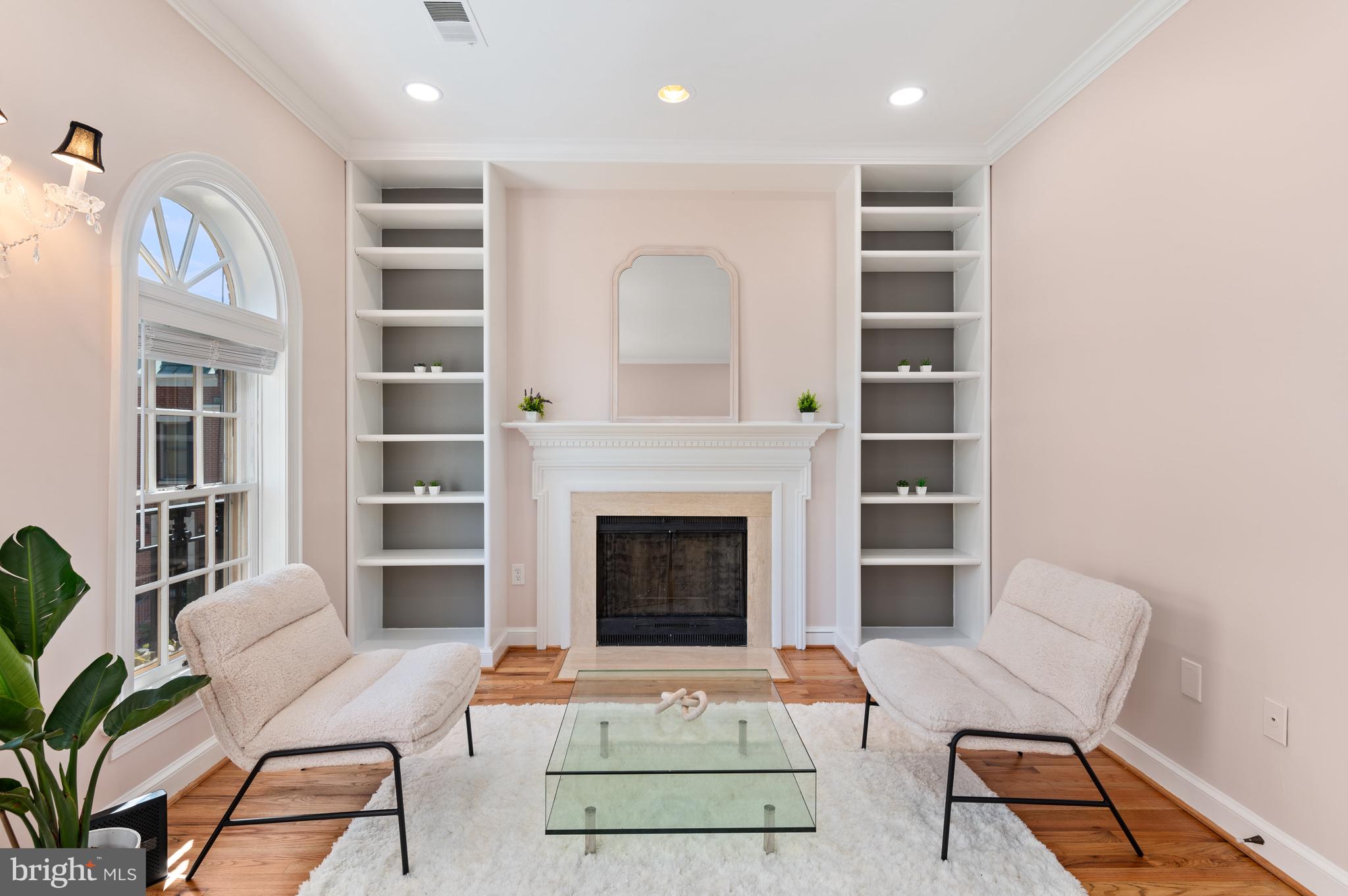 3525 Winfield Ln NW - Washington DC