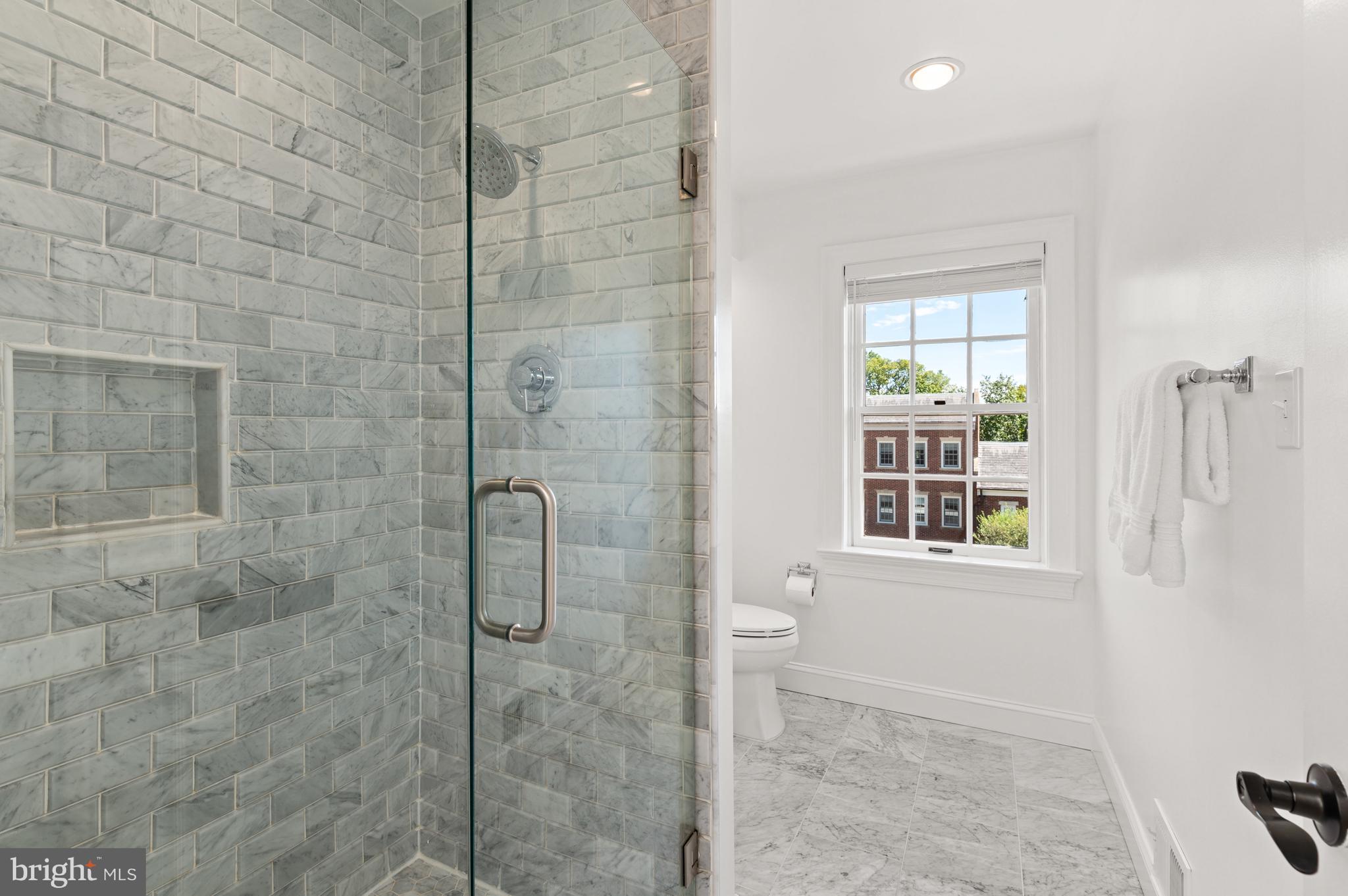 3525 Winfield Ln NW - Washington DC