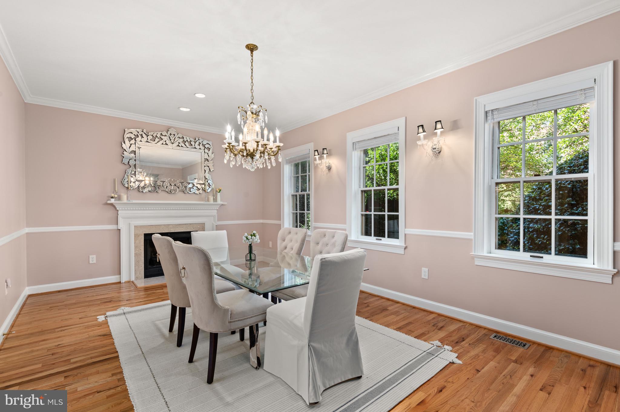 3525 Winfield Ln NW - Washington DC