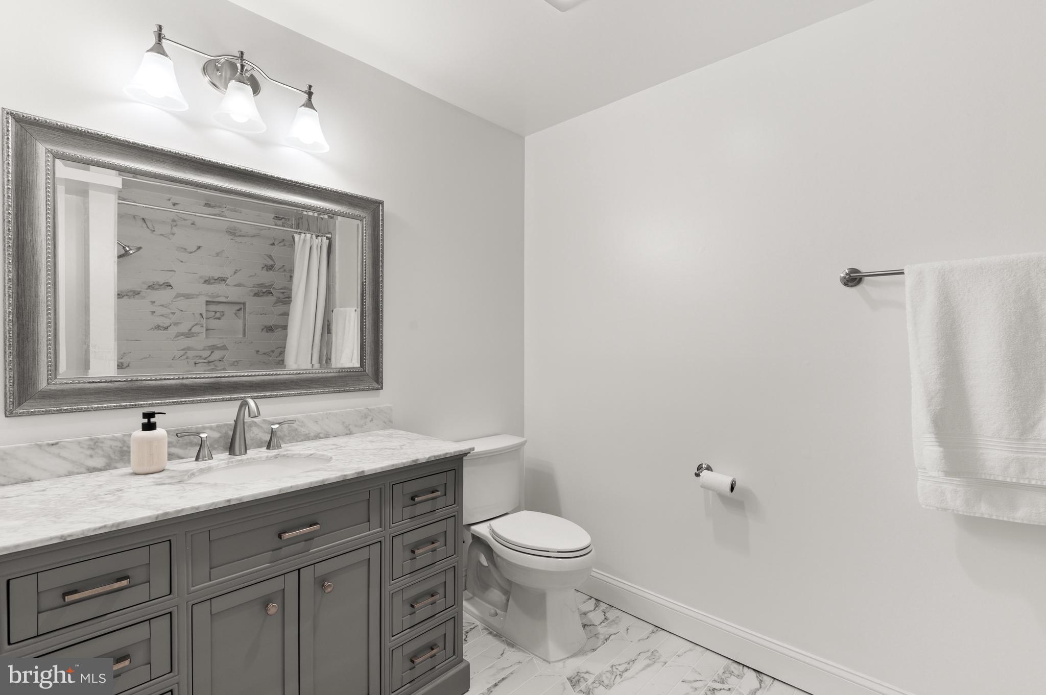 3525 Winfield Ln NW - Washington DC